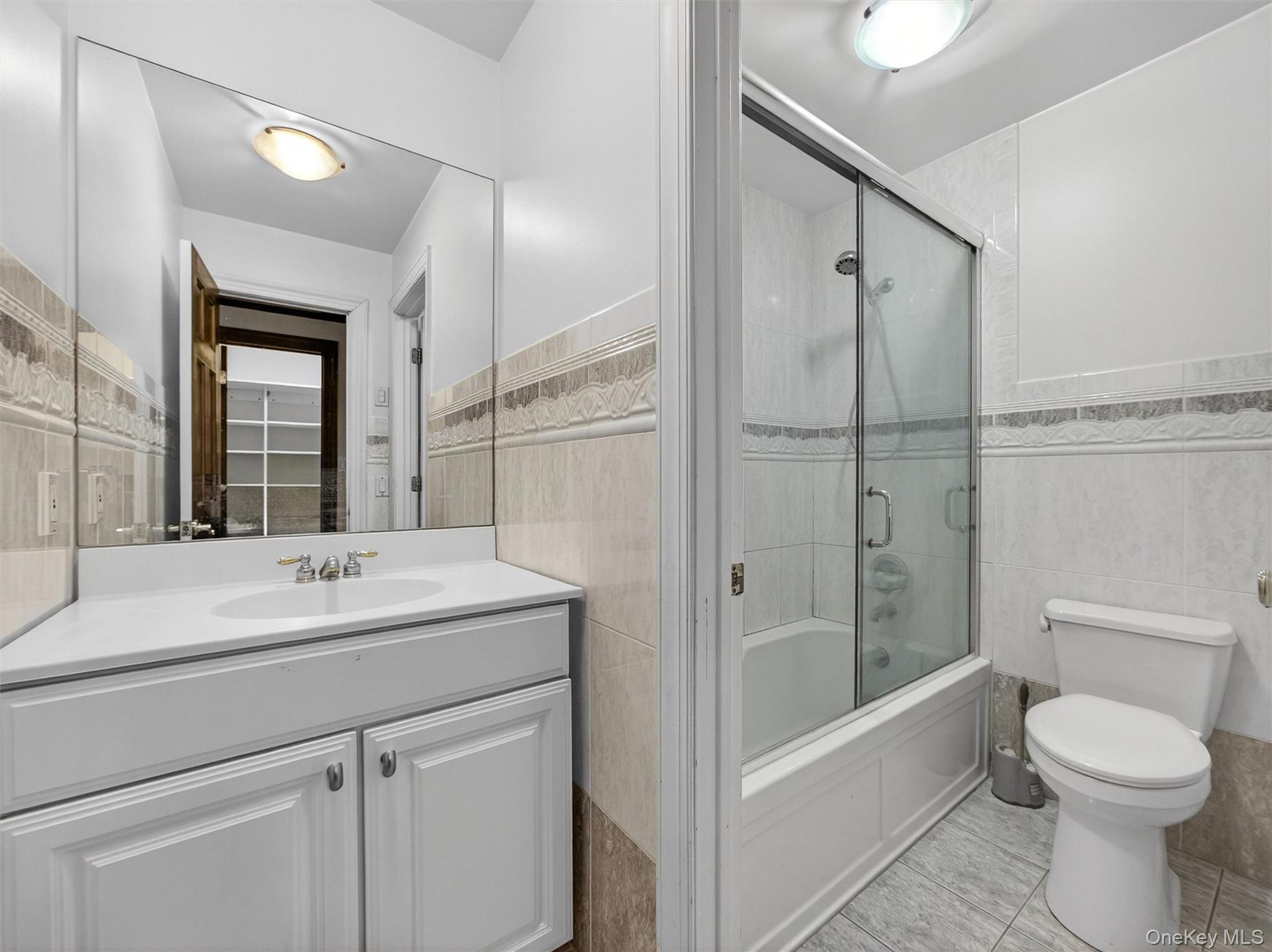 #19 photo, 120 E Willow Tree Road, Spring Valley , NY 10977