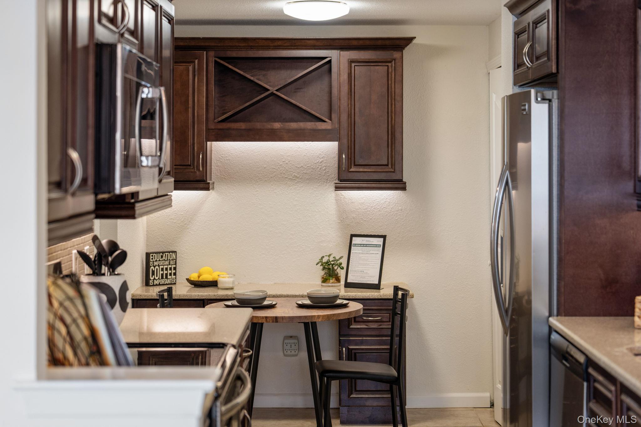 #13 photo, 400 High Point Drive, 뉴욕주 Hartsdale , NY 10530