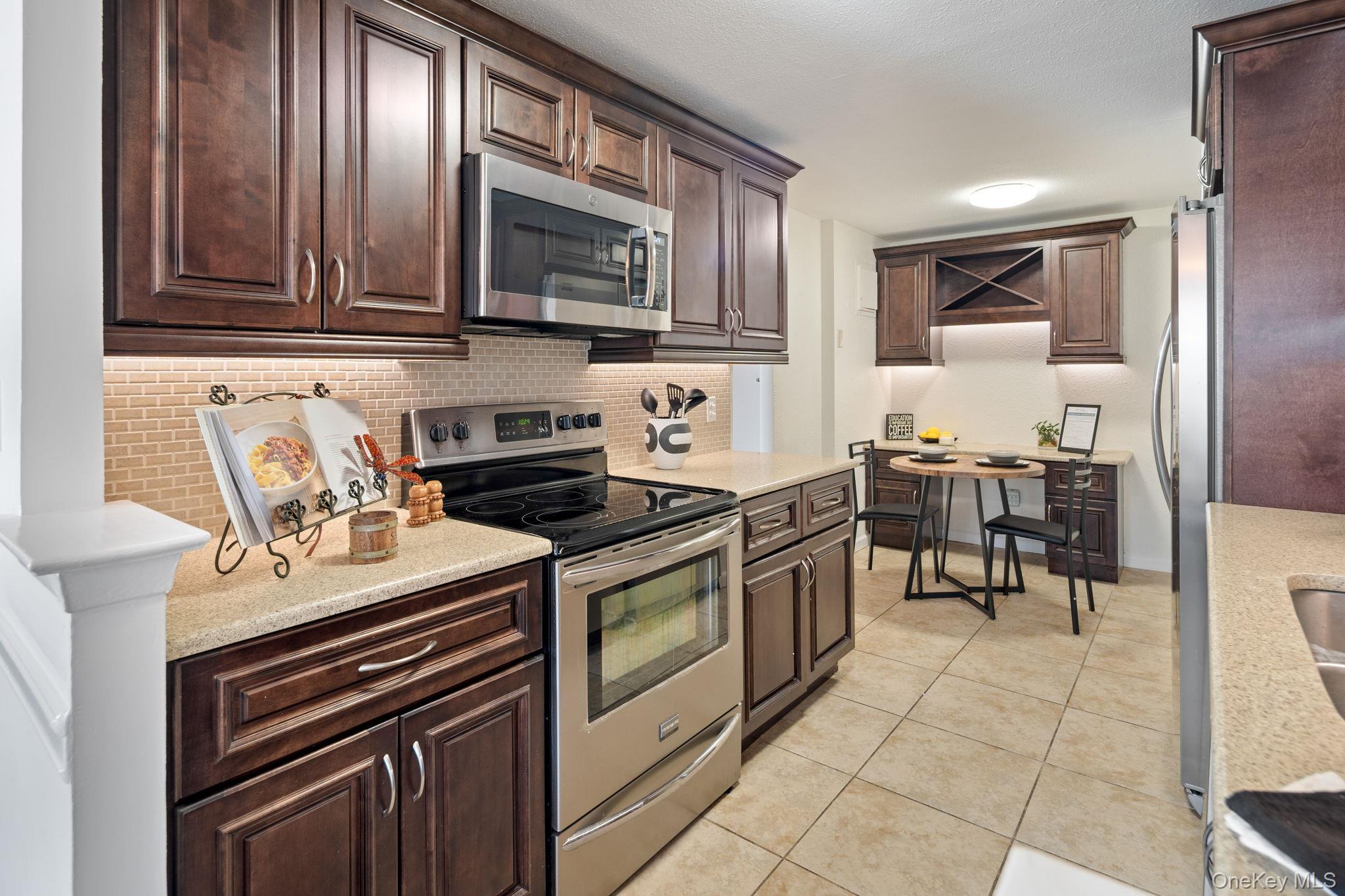 #20 photo, 400 High Point Drive, 뉴욕주 Hartsdale , NY 10530