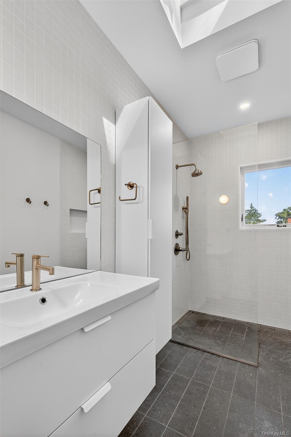 #18 photo, 6 Glenwood Avenue, 뉴욕주 Poughkeepsie , NY 12603