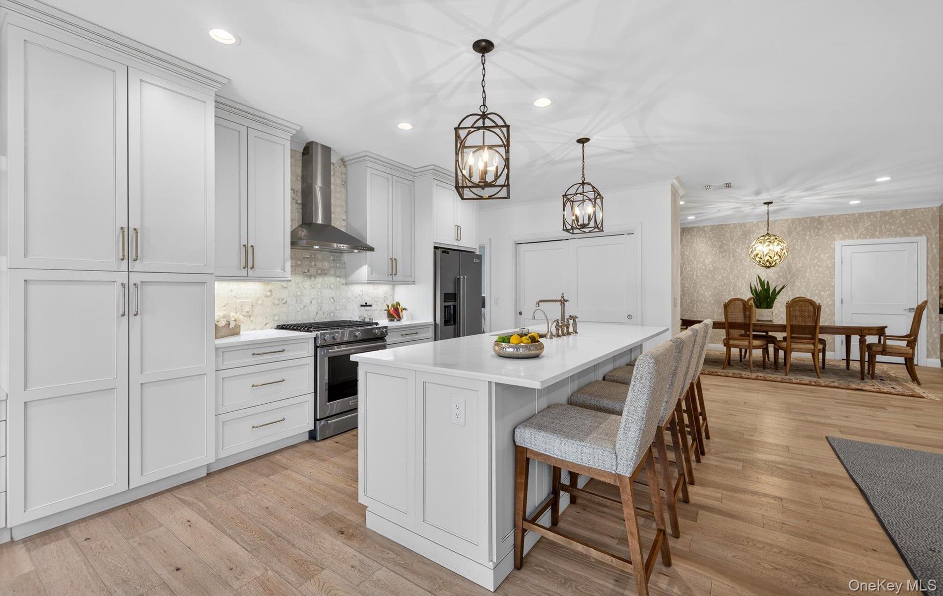 #9 photo, 25102 Aspenwood Drive, Plainview , NY 11803