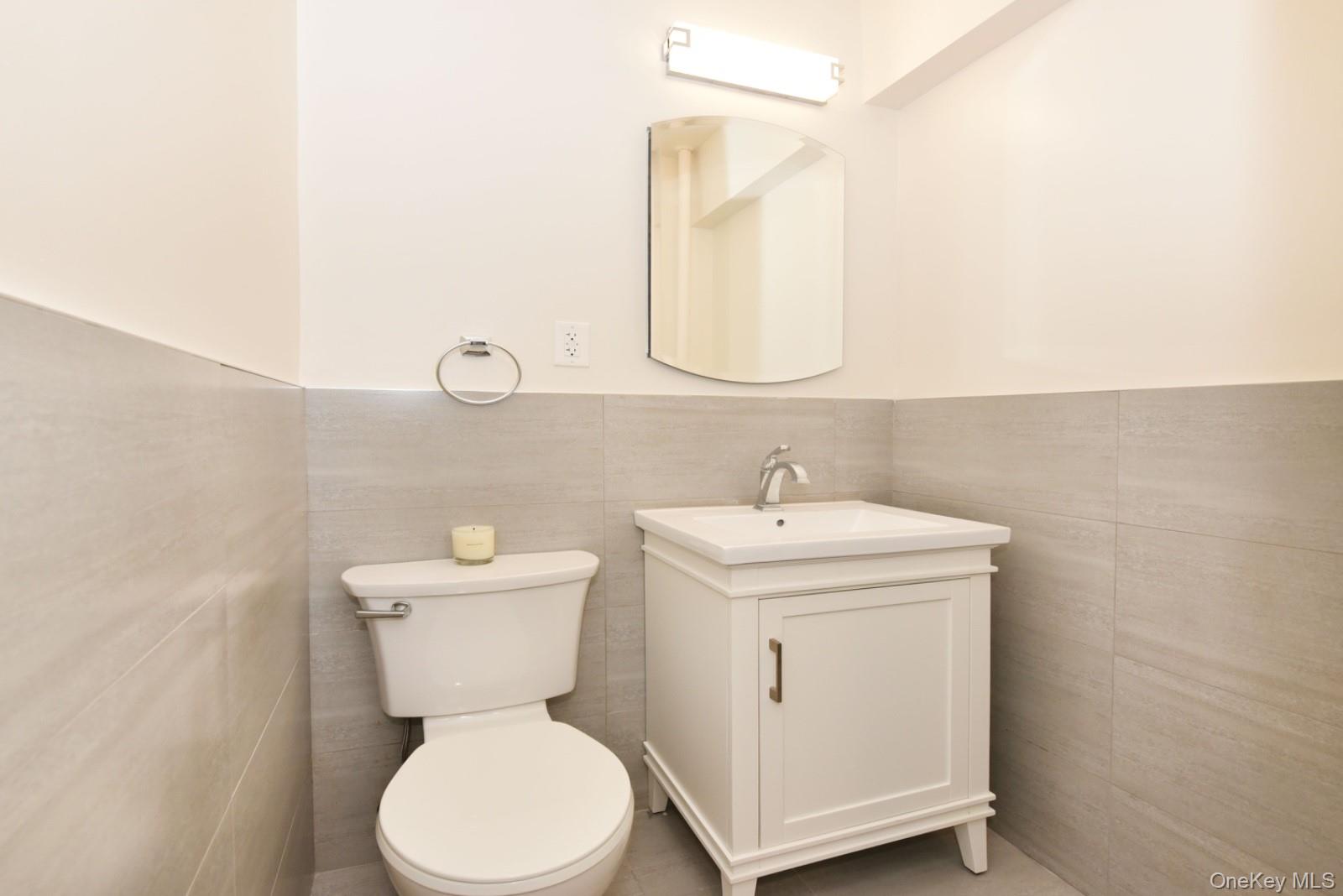 #11 photo, 64-11 99 Street, Rego Park , NY 11374