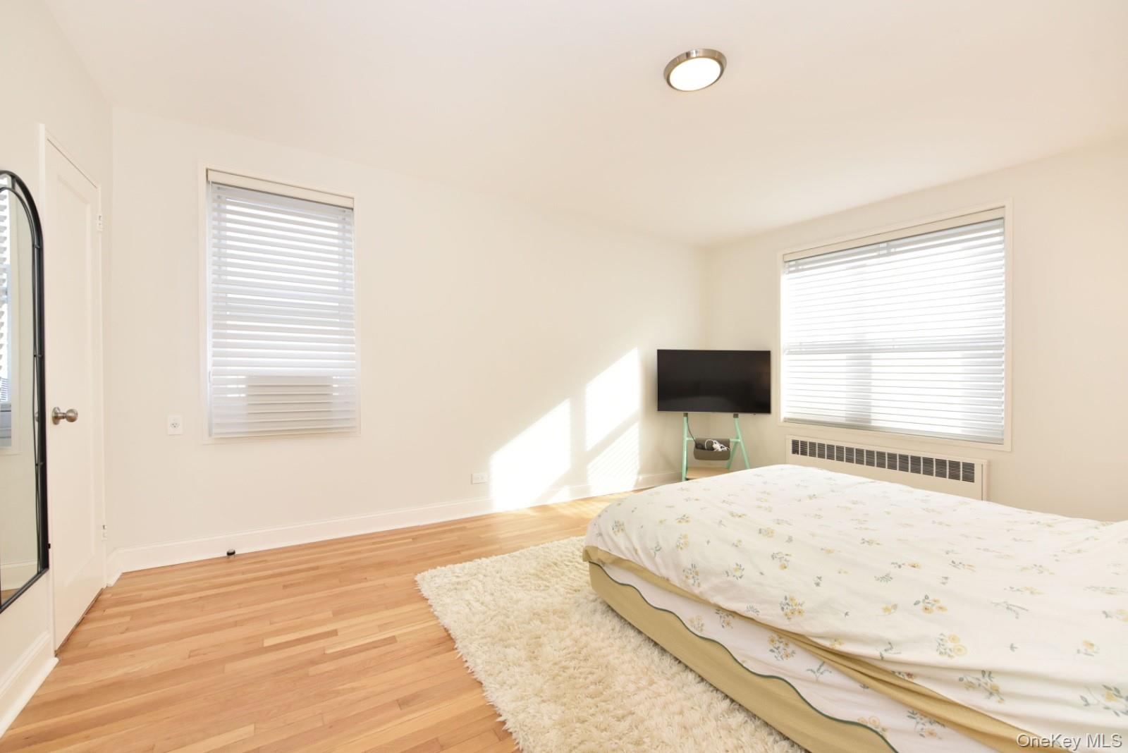 #8 photo, 64-11 99 Street, Rego Park , NY 11374