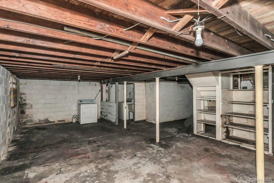 #19 photo, 252 Toronto Avenue, Massapequa , NY 11758