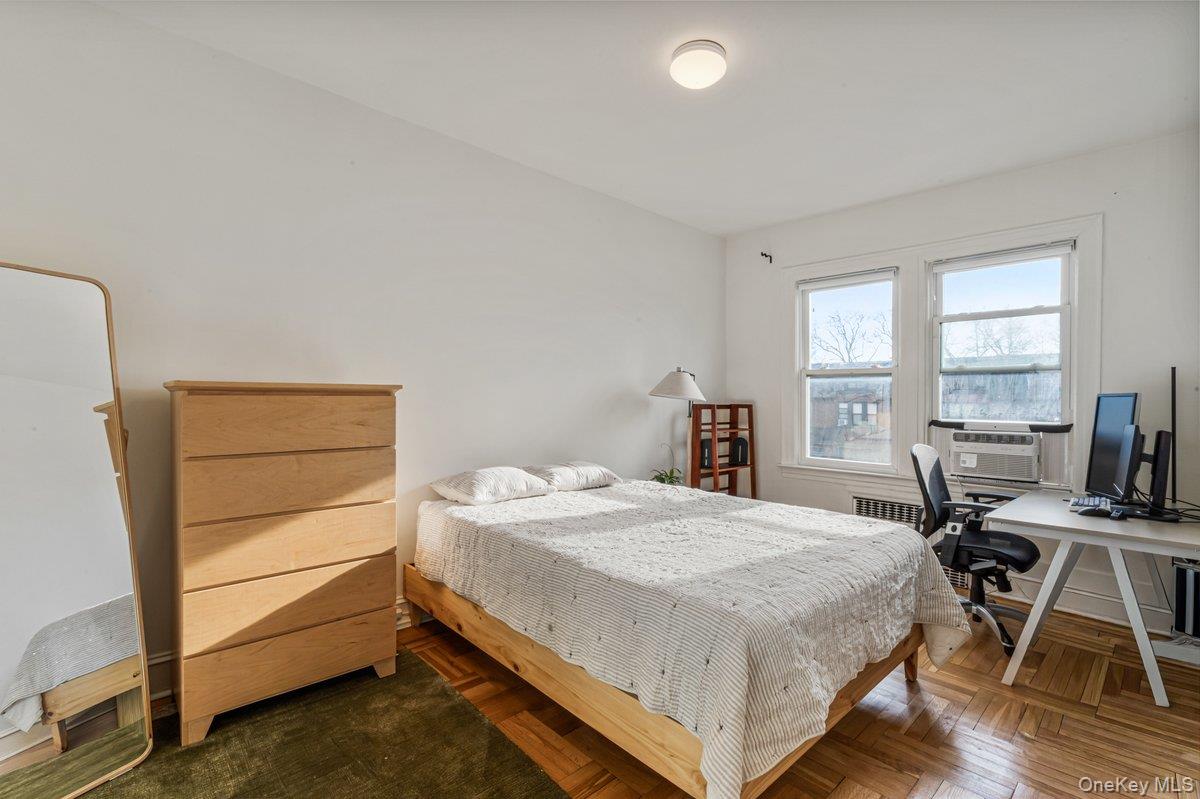 #12 photo, 68-17 Groton Street, Forest Hills , NY 11375