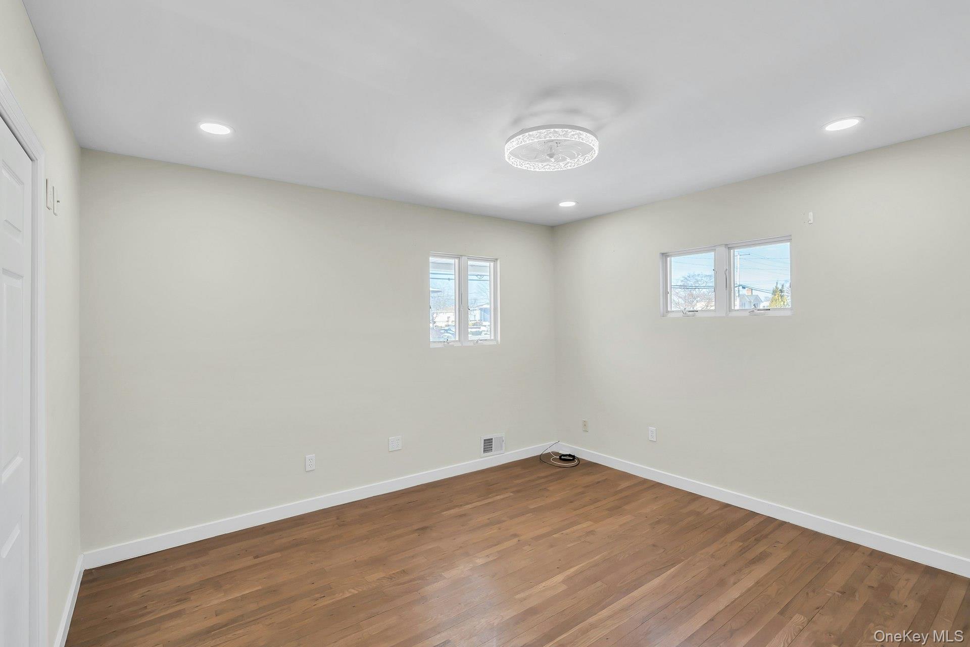 #11 photo, 69 Miller Road, Hicksville , NY 11801