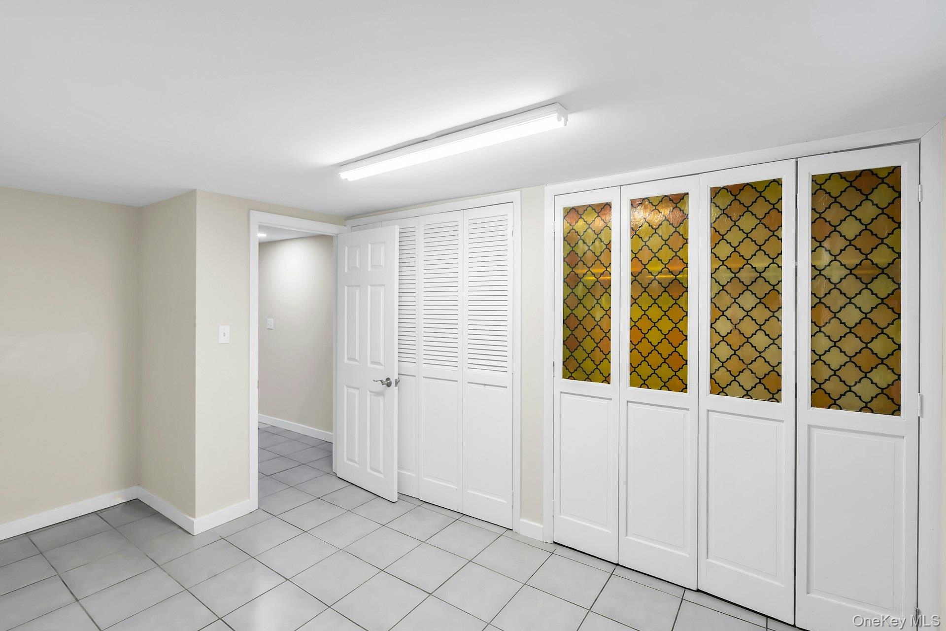 #19 photo, 69 Miller Road, Hicksville , NY 11801