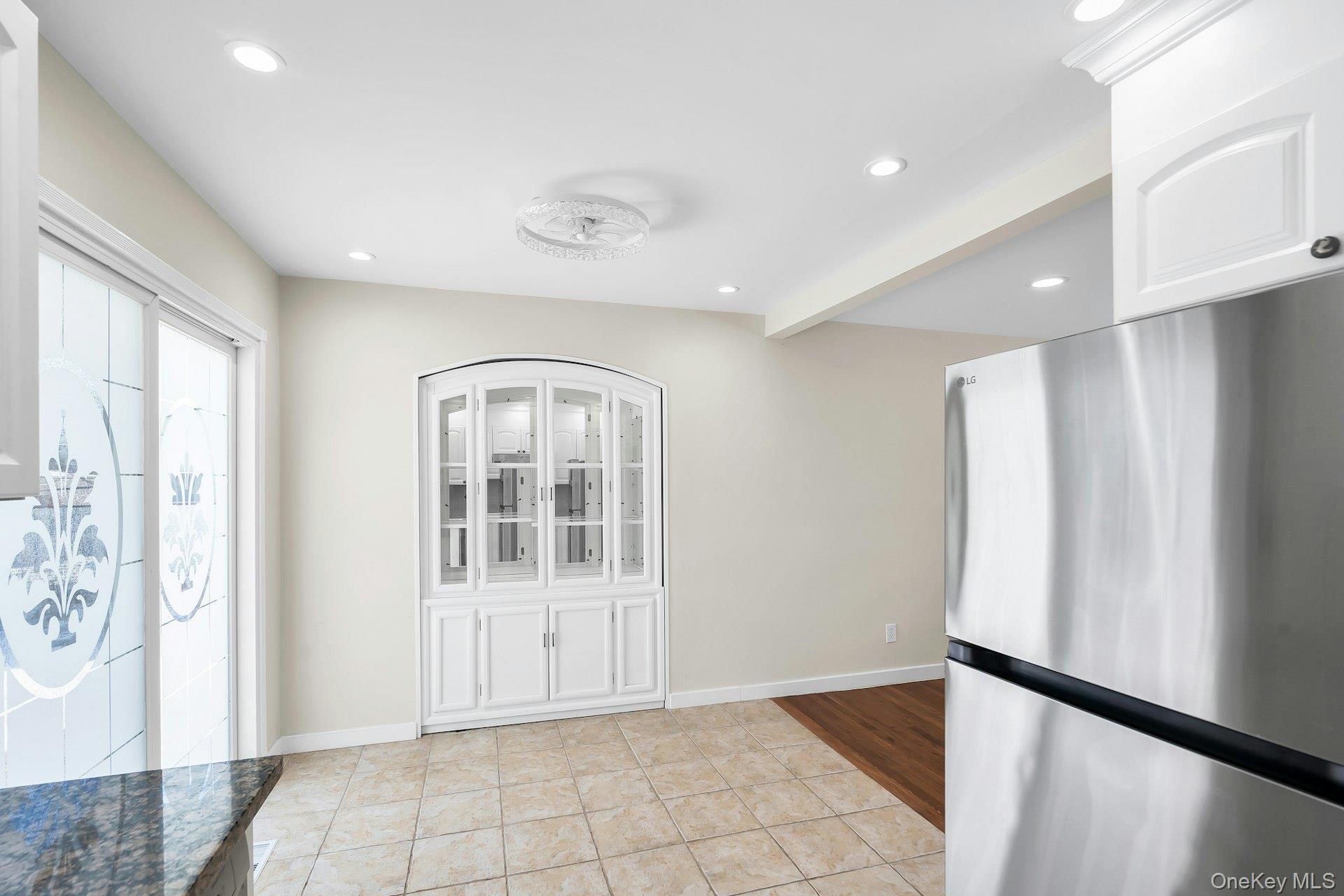 #7 photo, 69 Miller Road, Hicksville , NY 11801