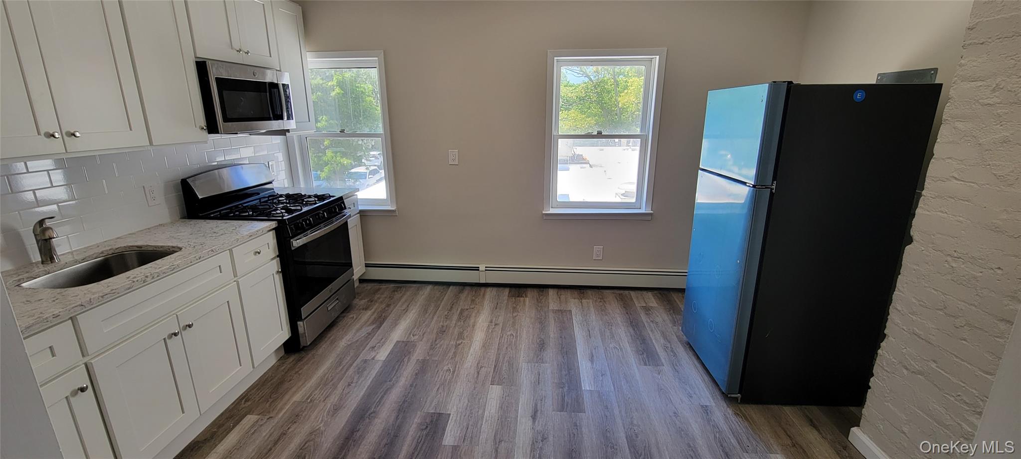 #2 photo, 463-465 Main St, Islip , NY 11751