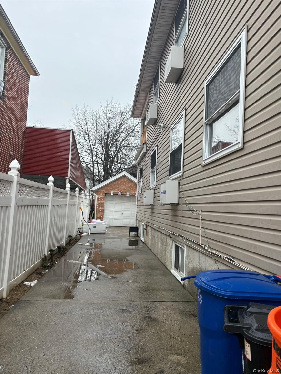 #4 photo, 14015 180th Street, קווינס Jamaica , NY 11434