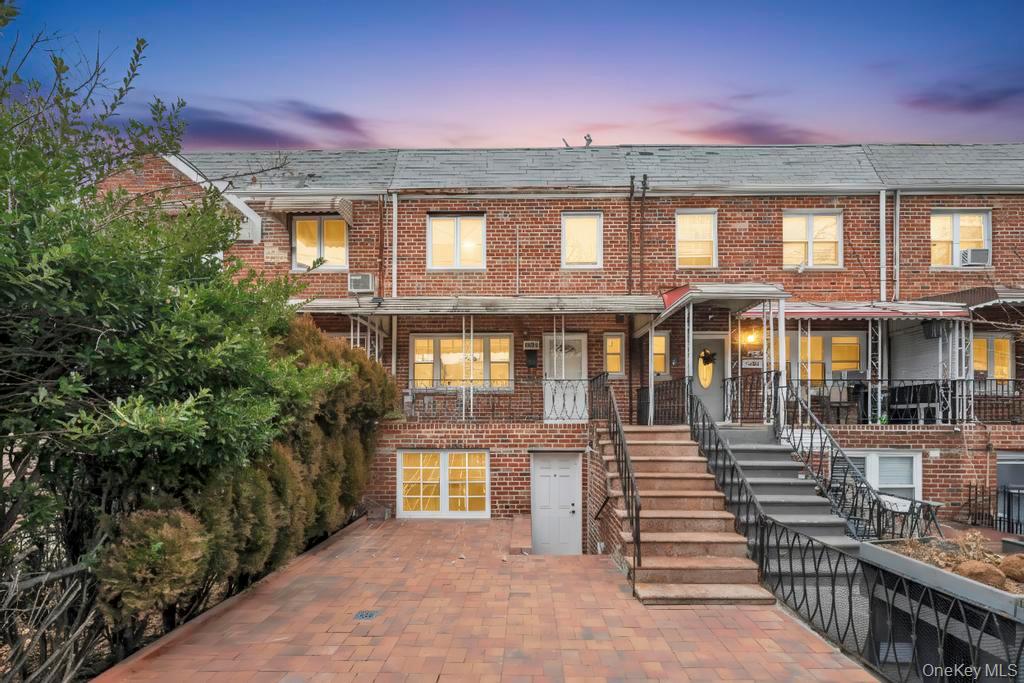 #1 photo, 2033 E 68th Street, 布鲁克林 Brooklyn , NY 11234