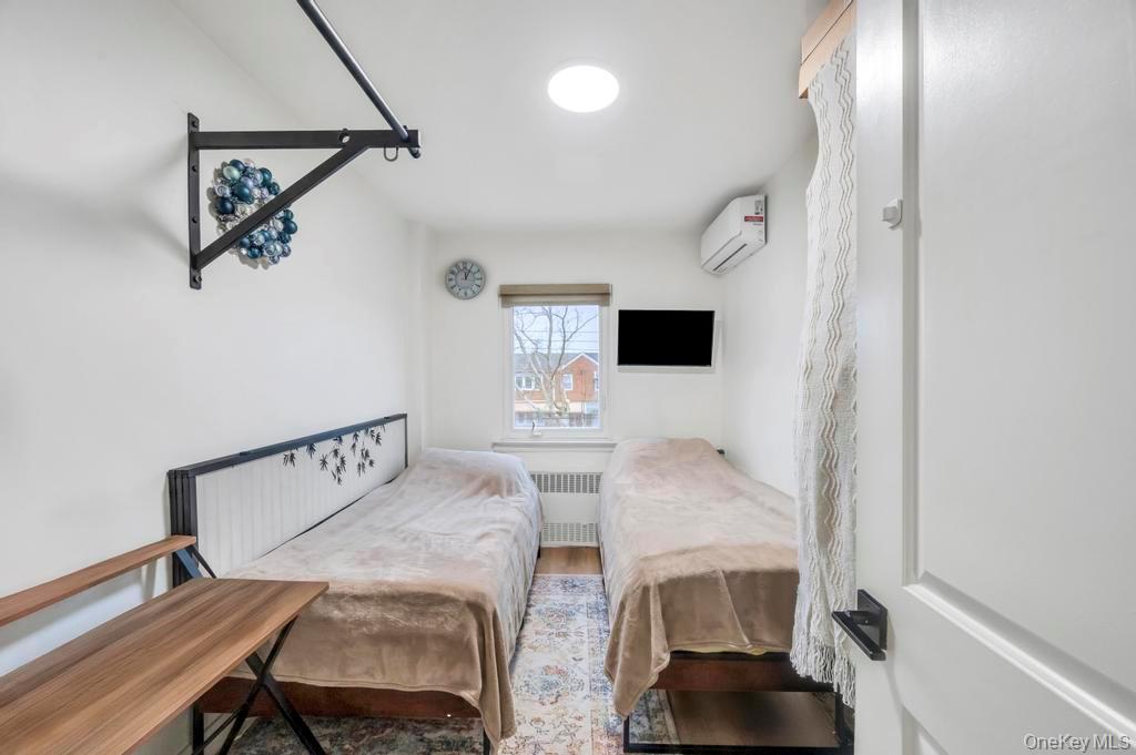 #16 photo, 2033 E 68th Street, 布鲁克林 Brooklyn , NY 11234