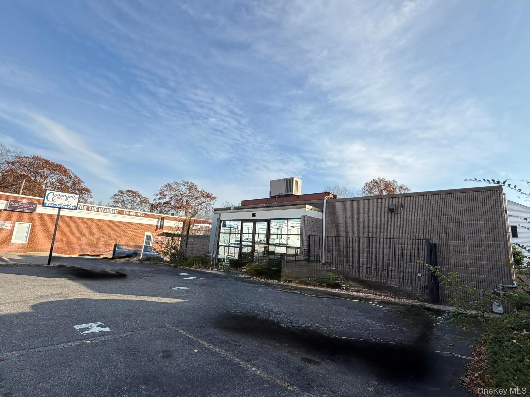 #2 photo, 86 Front Street, מחוז נסאו Hempstead , NY 11550