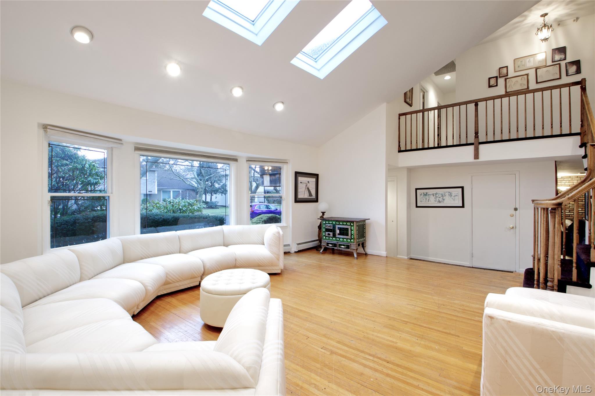 #8 photo, 1066 Cedarhurst Street, 롱 아일랜드 Valley Stream , NY 11581