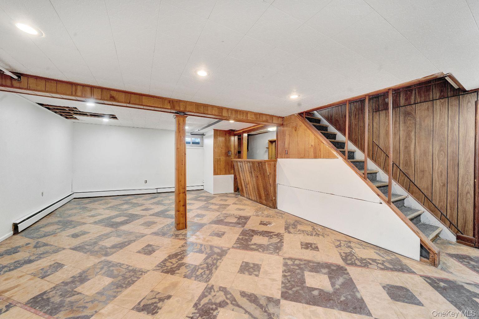 #13 photo, 450 Rhodes Lane, West Hempstead , NY 11552