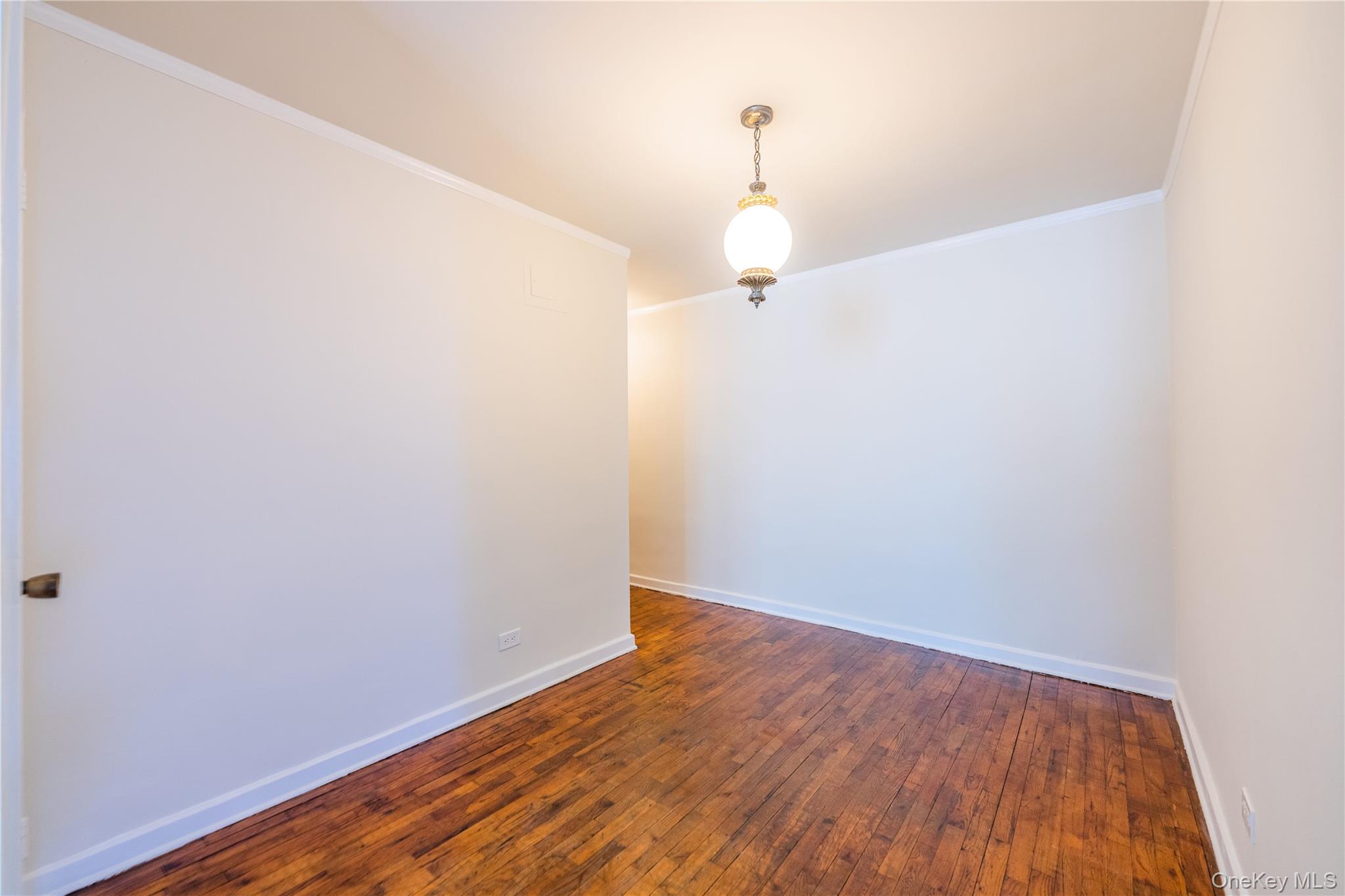 #11 photo, 8420 51st Avenue, Elmhurst , NY 11373