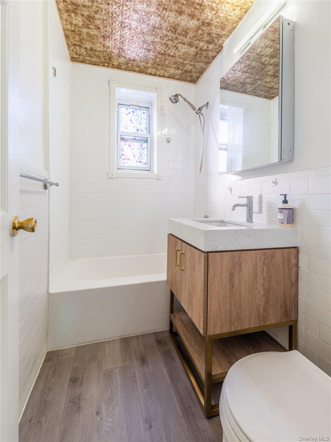 #14 photo, 8420 51st Avenue, Elmhurst , NY 11373