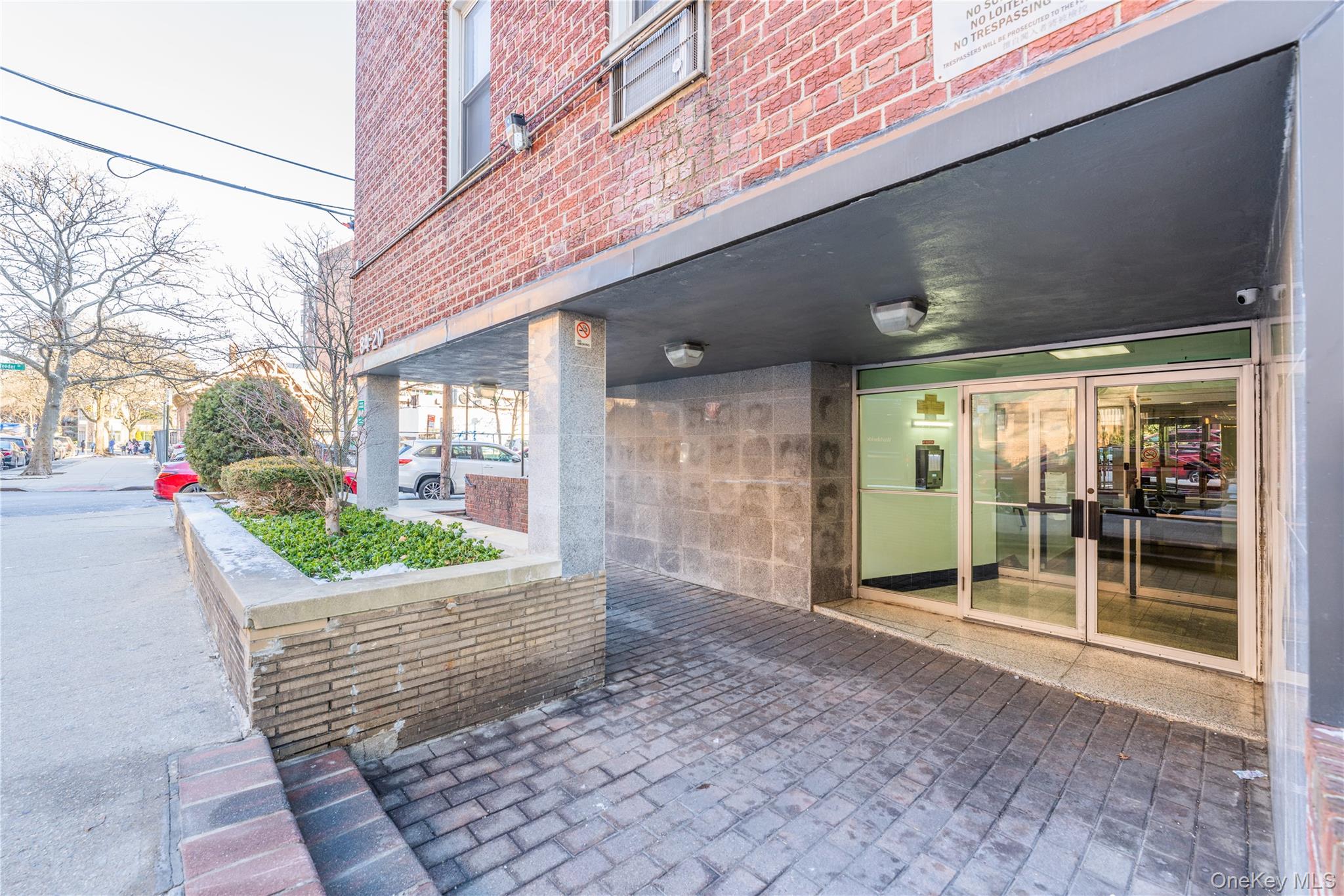 #19 photo, 8420 51st Avenue, Elmhurst , NY 11373