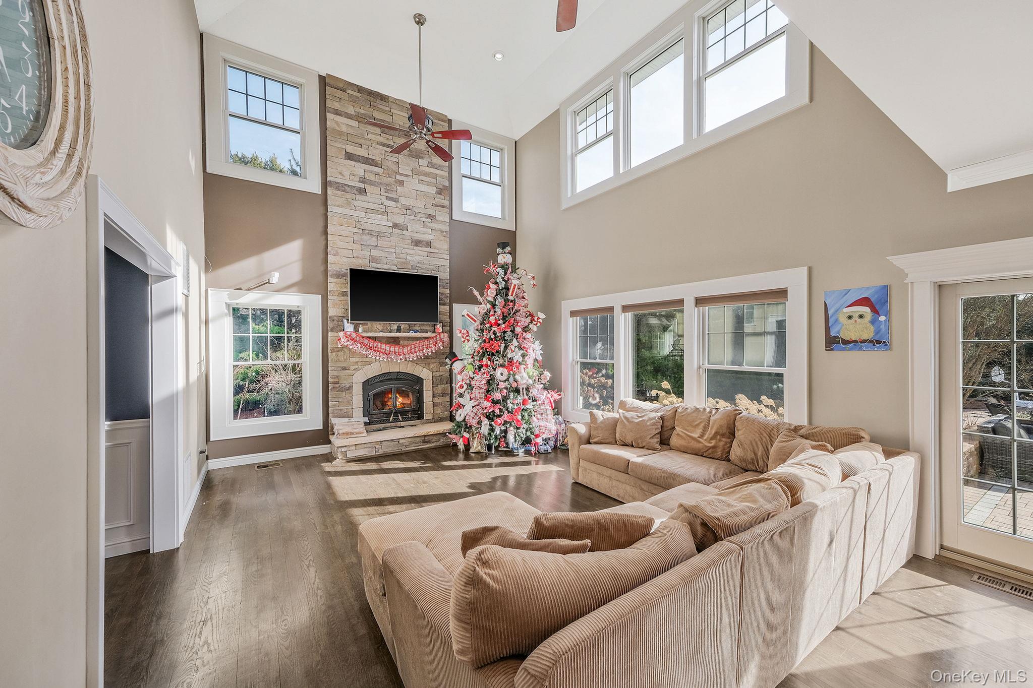 #16 photo, 30 Hampton Drive, מחוז סאפוק Center Moriches , NY 11934