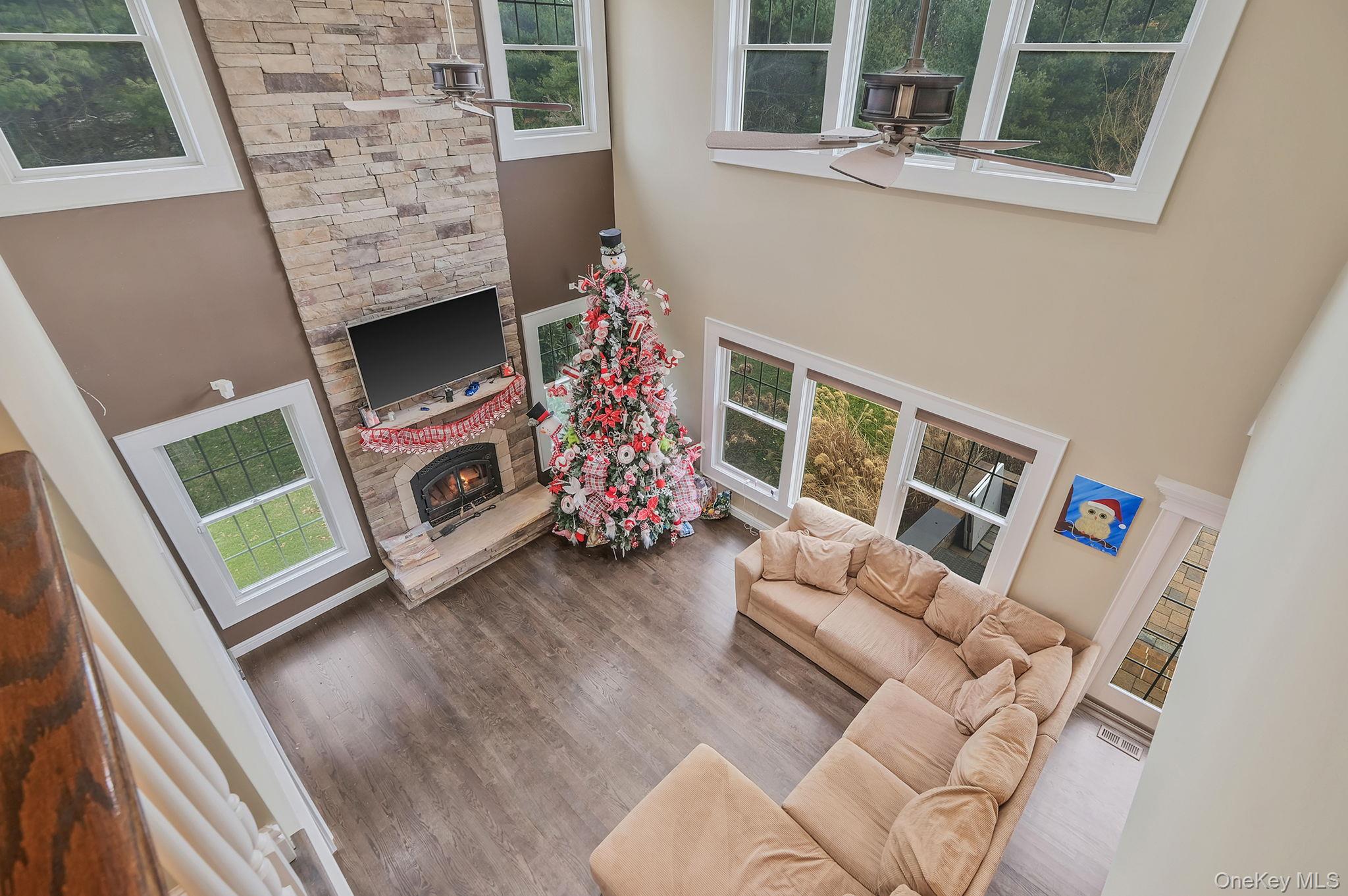 #19 photo, 30 Hampton Drive, מחוז סאפוק Center Moriches , NY 11934