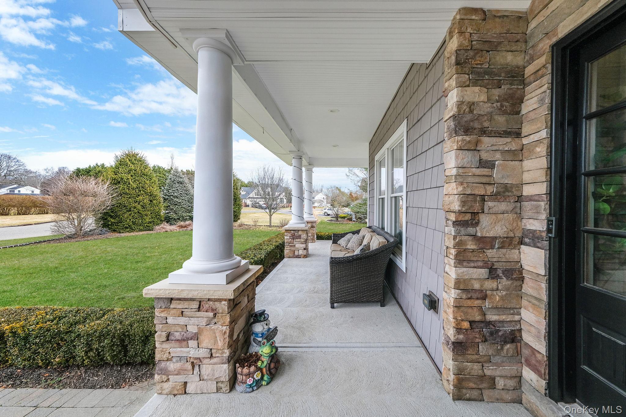 #4 photo, 30 Hampton Drive, מחוז סאפוק Center Moriches , NY 11934