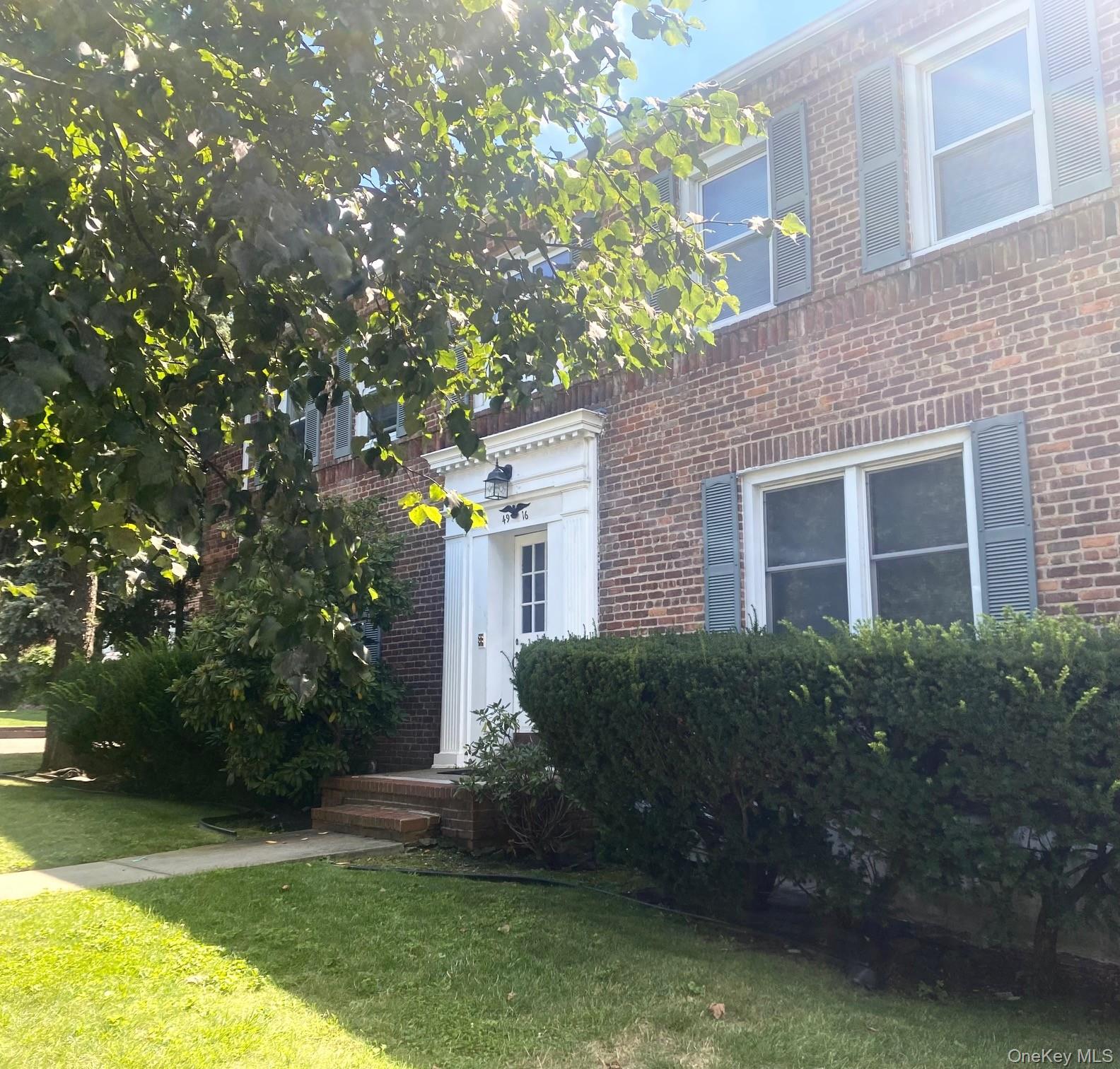 #2 photo, 49-16 Douglaston Parkway, कुईंस Douglaston , NY 11362