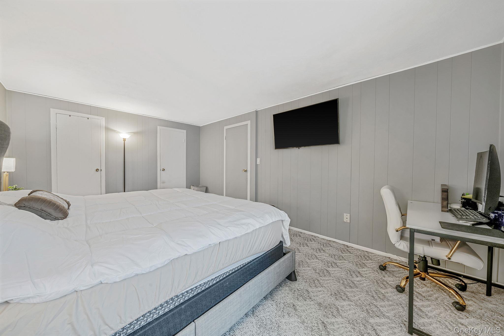 #15 photo, 202 Birchwood Road, 롱 아일랜드 Medford , NY 11763