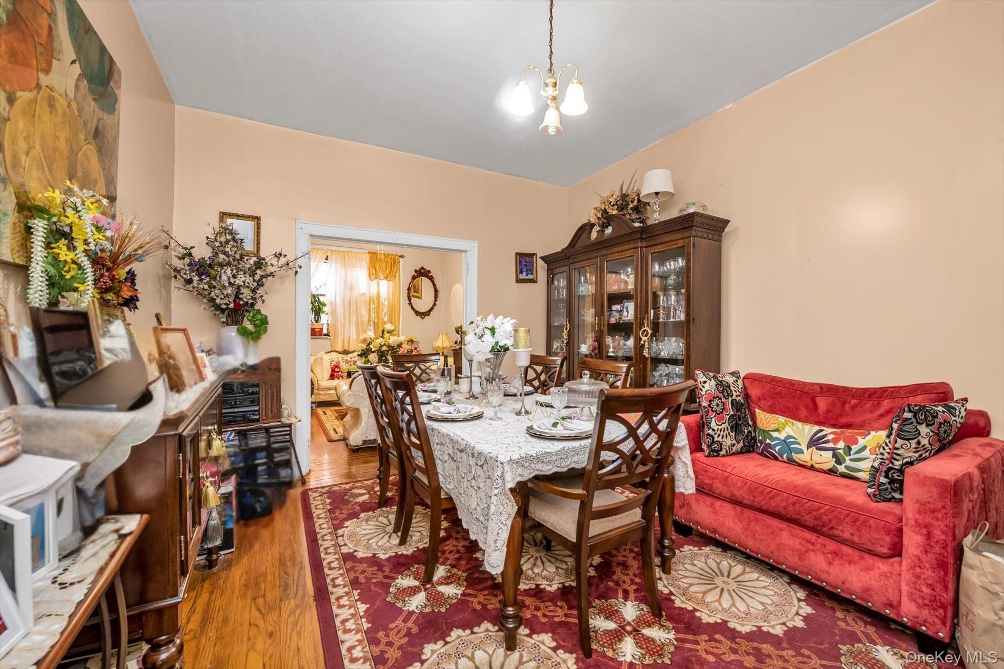 #3 photo, 900 Glenmore Avenue, ब्रुकलीन Brooklyn , NY 11208