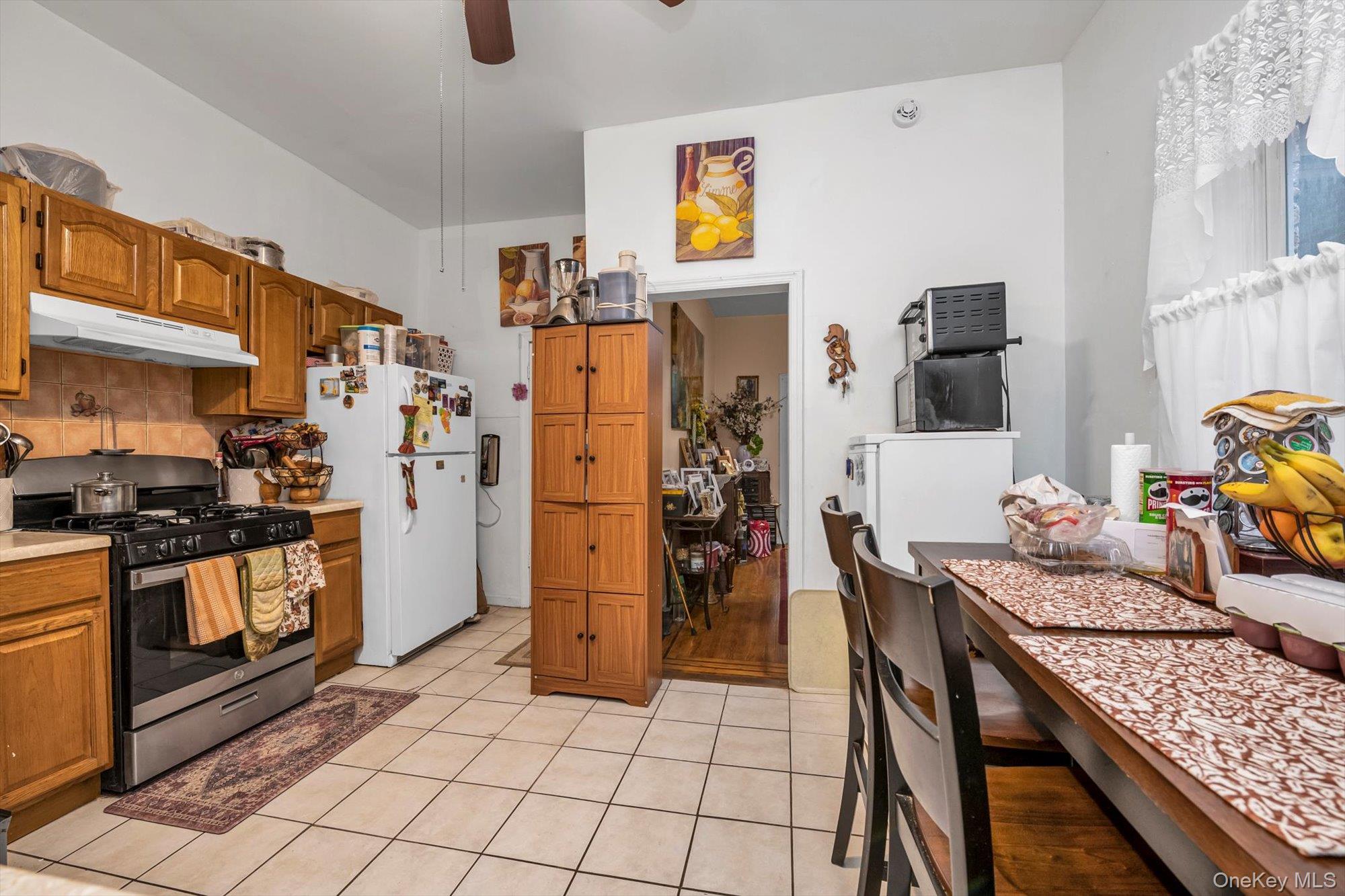 #4 photo, 900 Glenmore Avenue, ब्रुकलीन Brooklyn , NY 11208