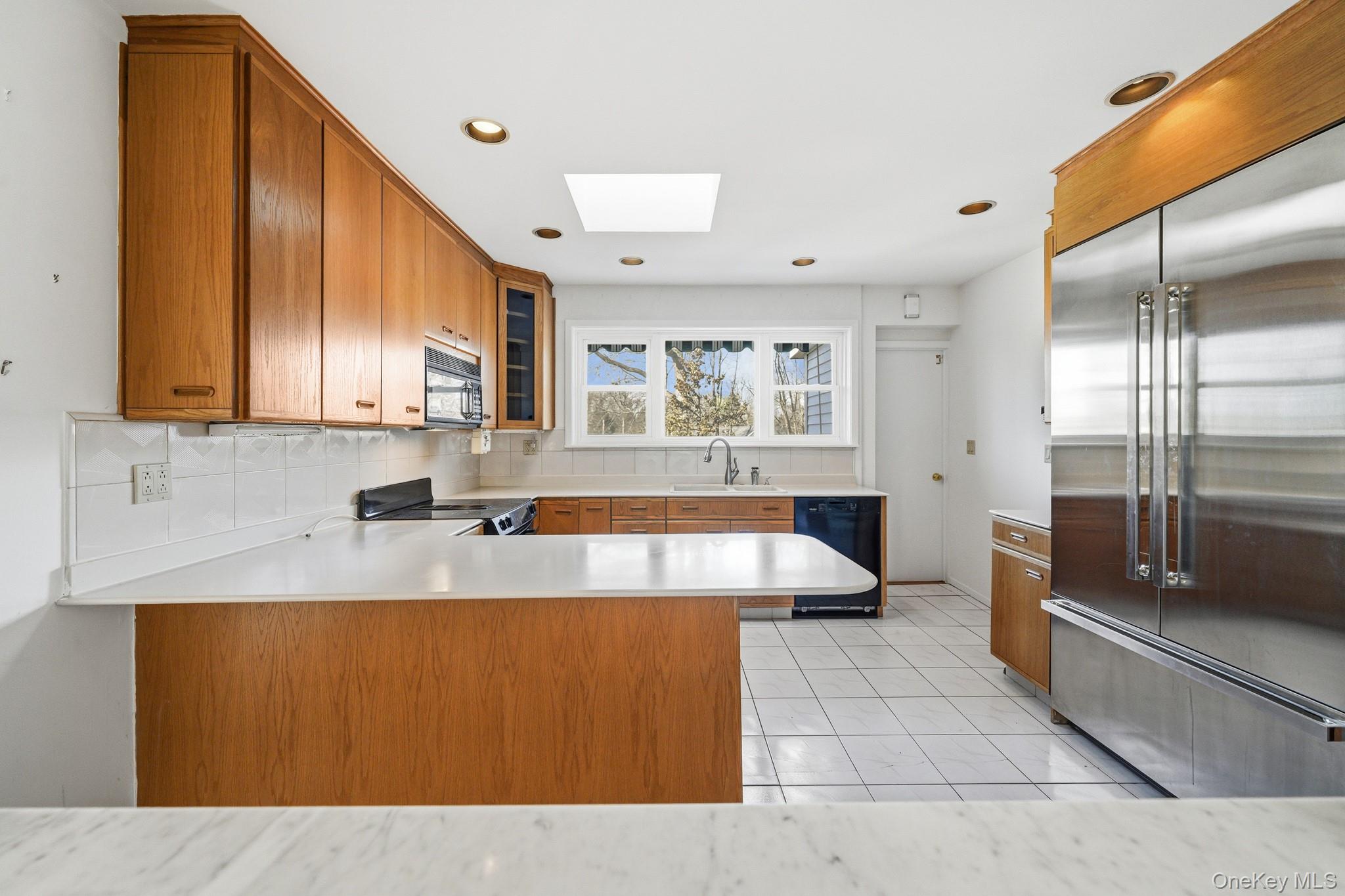 #16 photo, 1 Cherry Lane, 뉴욕주 Scarsdale , NY 10583