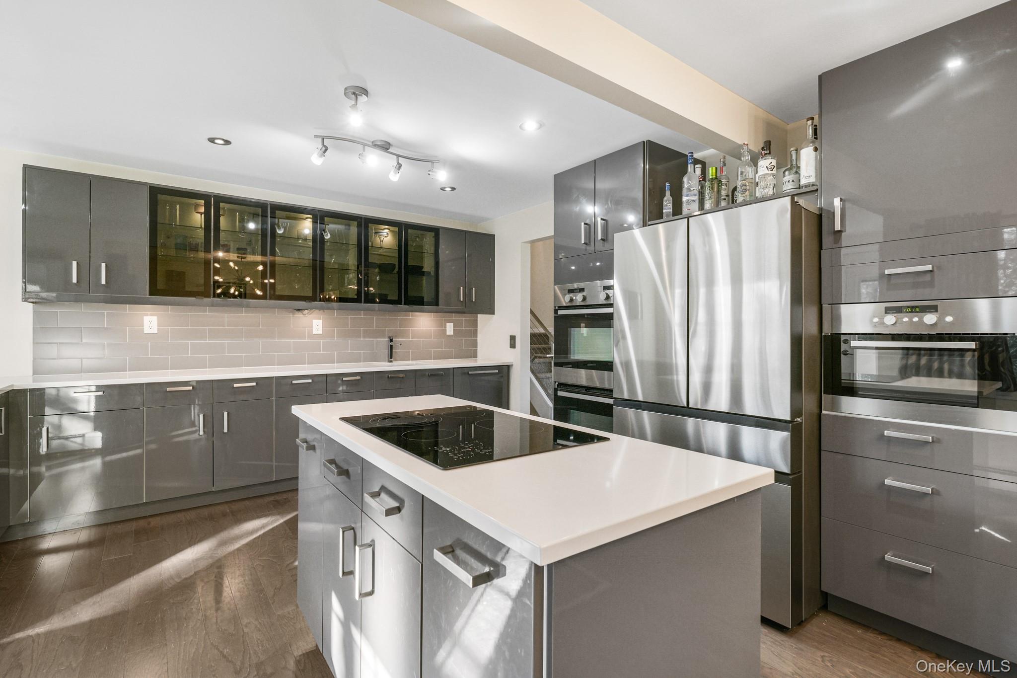 #15 photo, 164 Drisler Avenue, White Plains , NY 10607