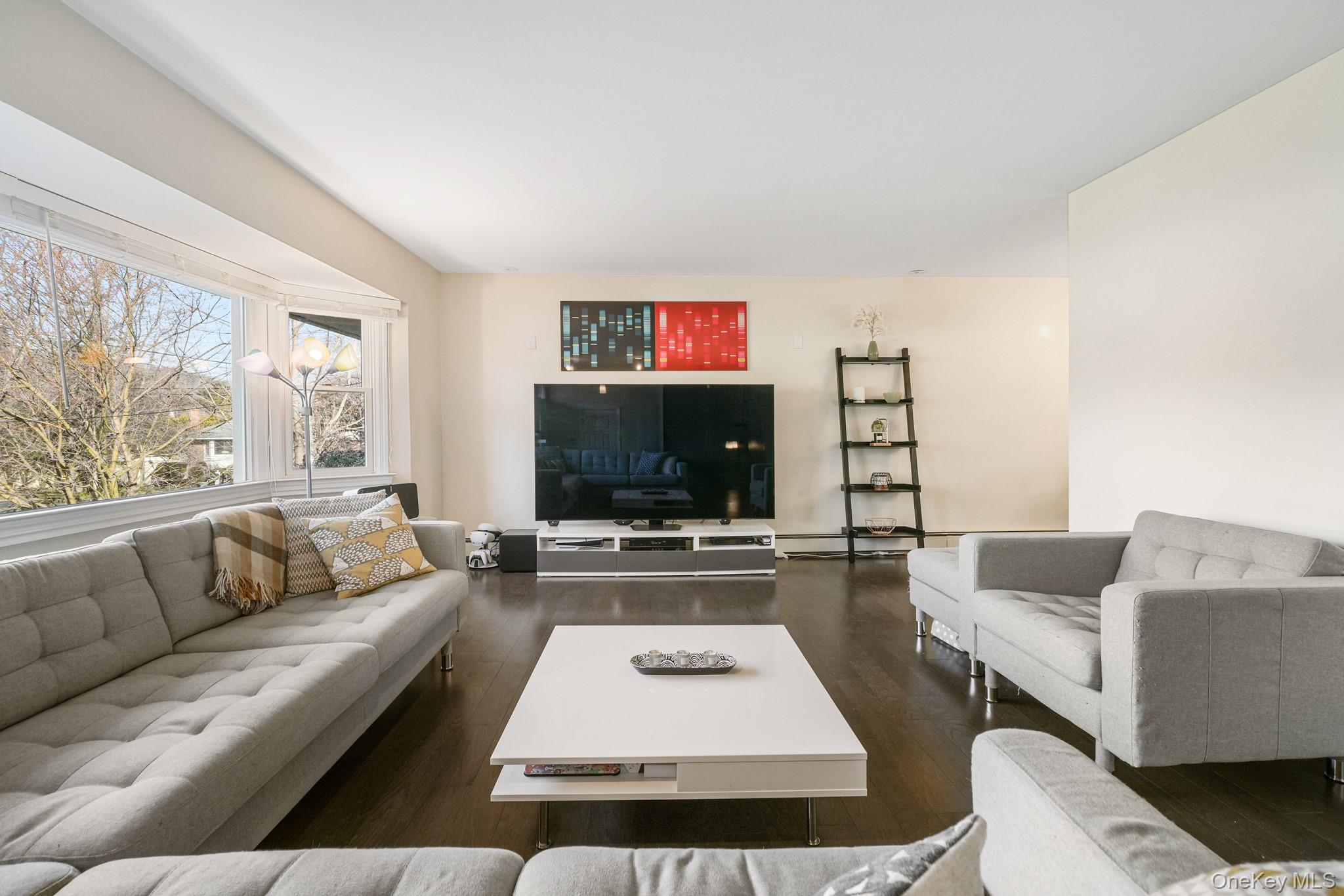 #4 photo, 164 Drisler Avenue, White Plains , NY 10607