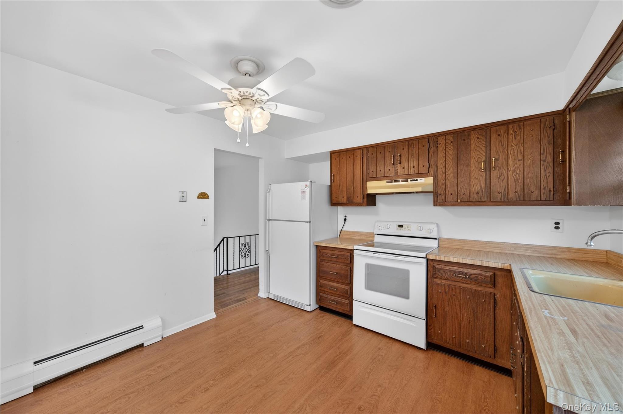 #18 photo, 11 Hilltop Lane, Warwick , NY 10990