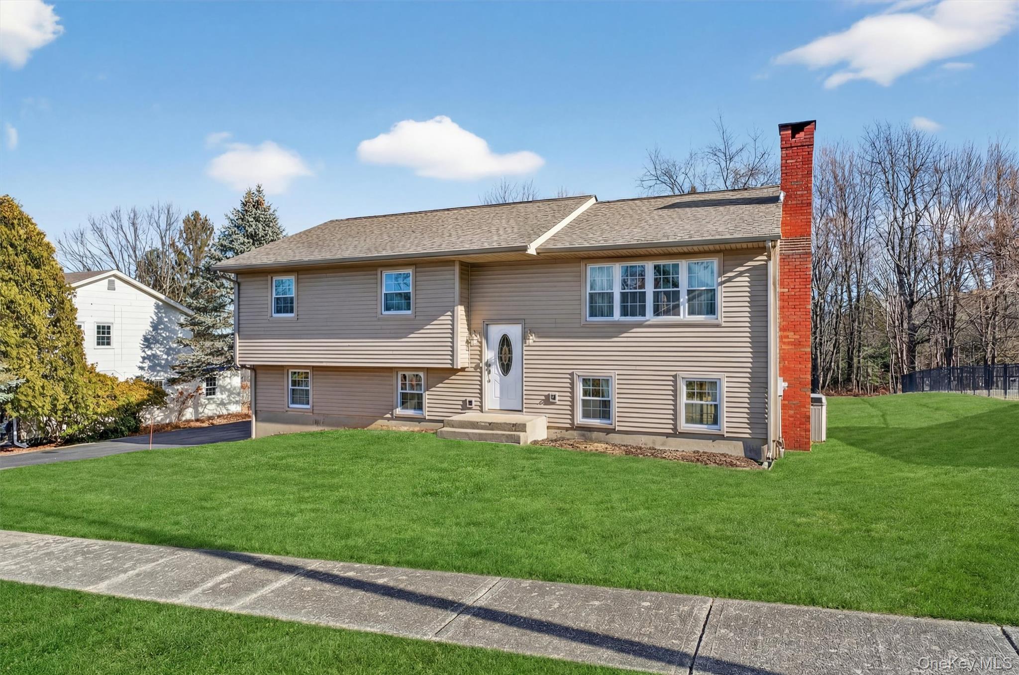 #3 photo, 11 Hilltop Lane, Warwick , NY 10990