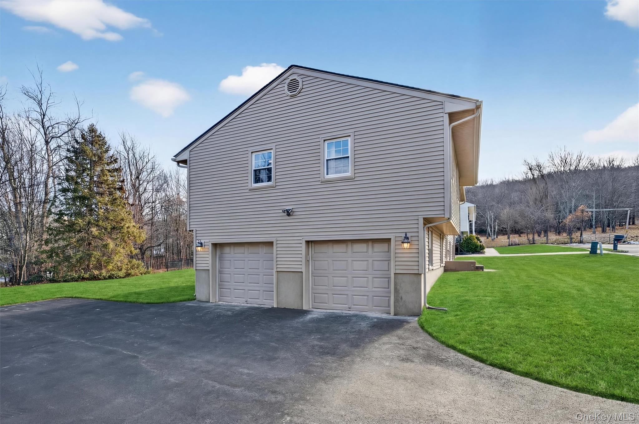 #5 photo, 11 Hilltop Lane, Warwick , NY 10990