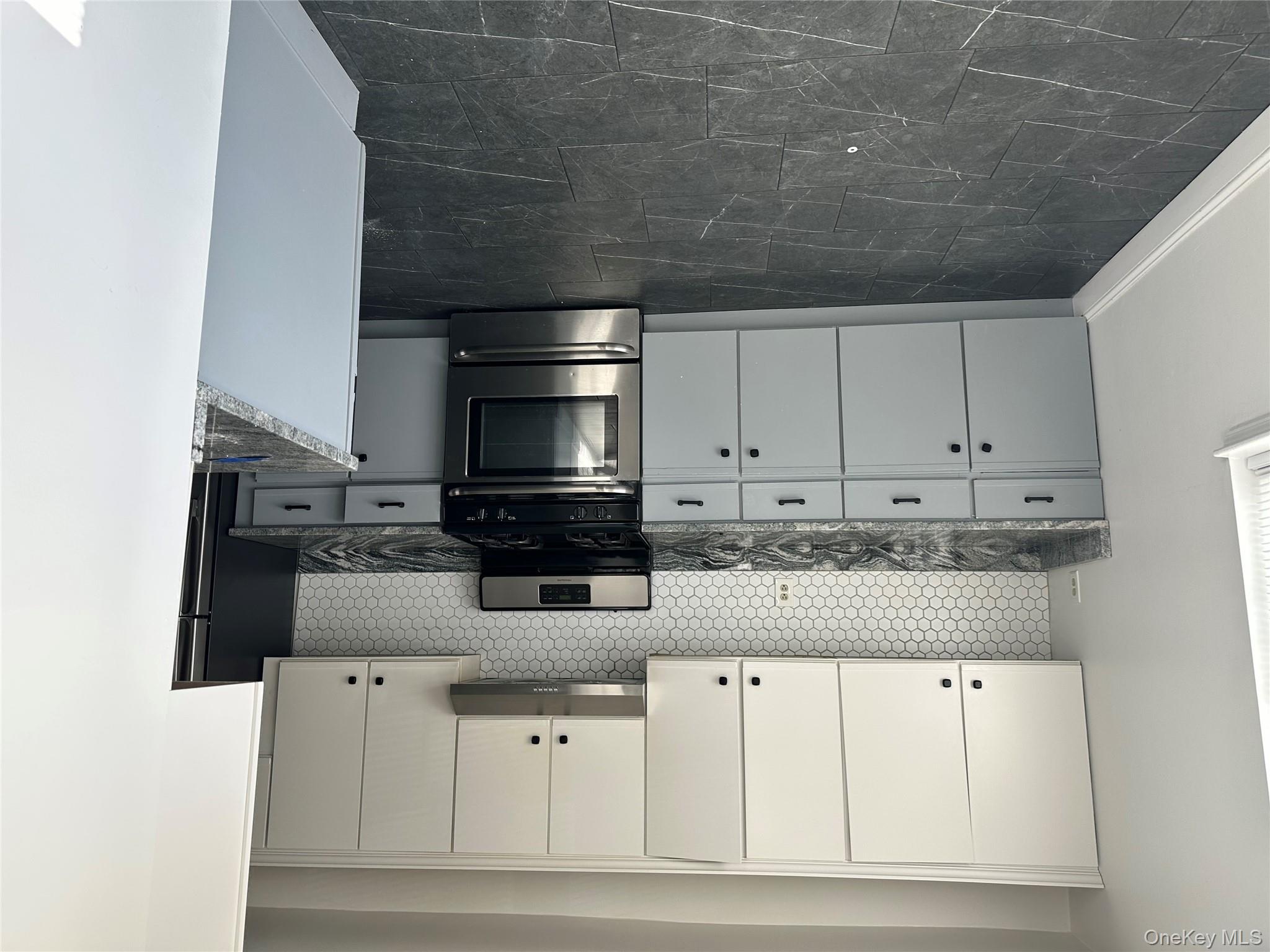 #4 photo, 276 Temple Hill Road, New Windsor , NY 12553