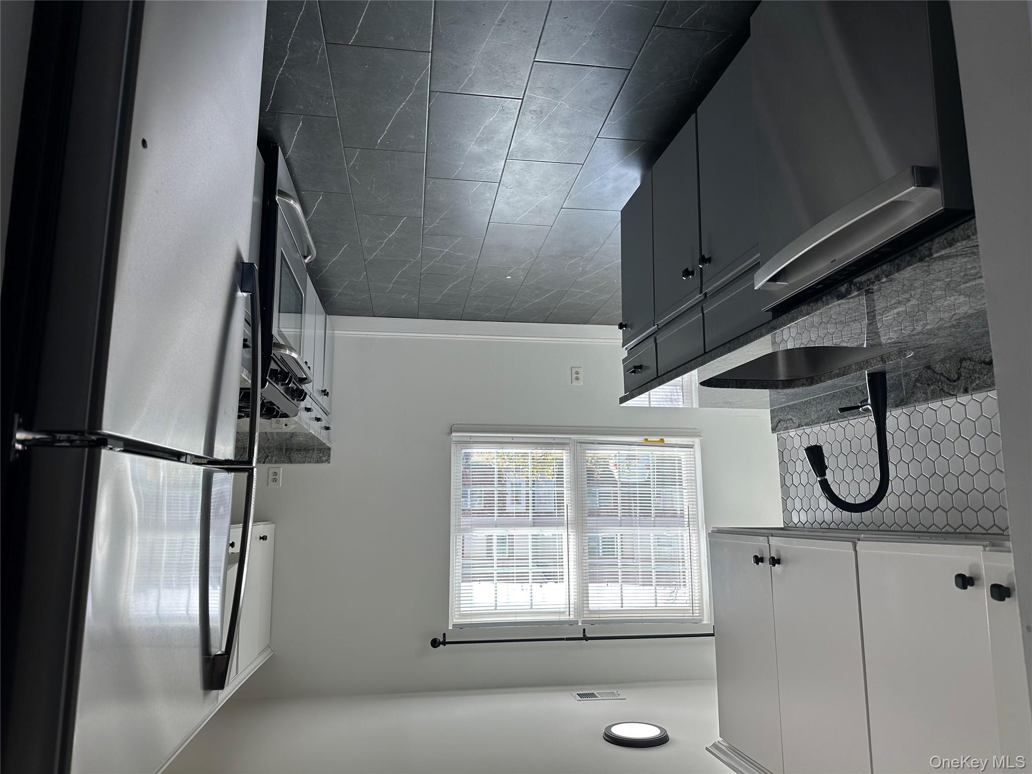 #7 photo, 276 Temple Hill Road, New Windsor , NY 12553