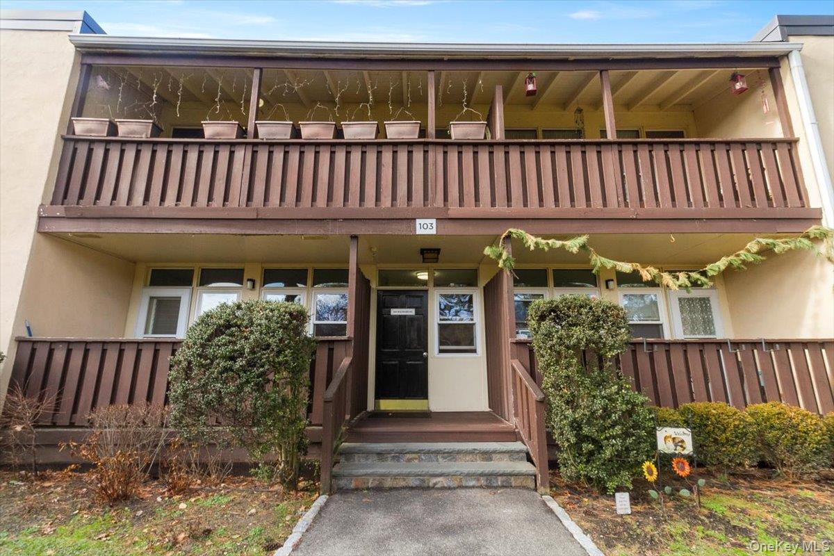 #1 photo, 103 Wiltshire Road, Scarsdale , NY 10583