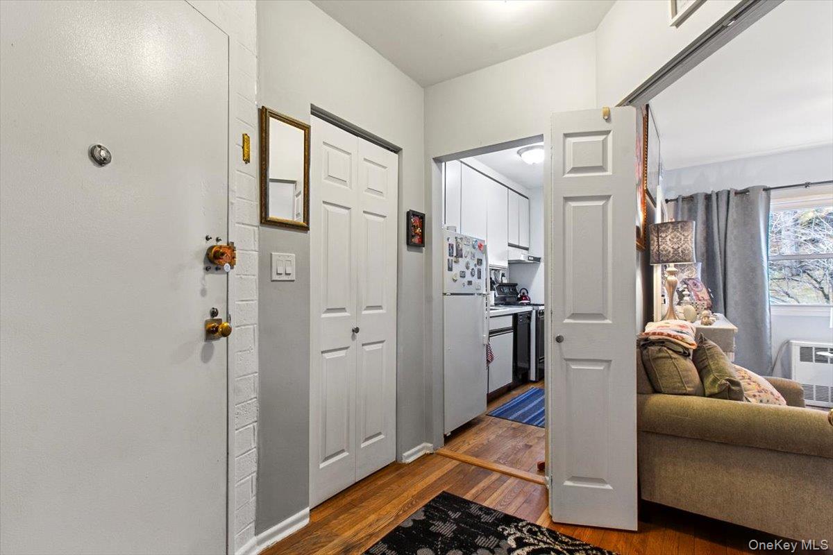 #12 photo, 103 Wiltshire Road, Scarsdale , NY 10583