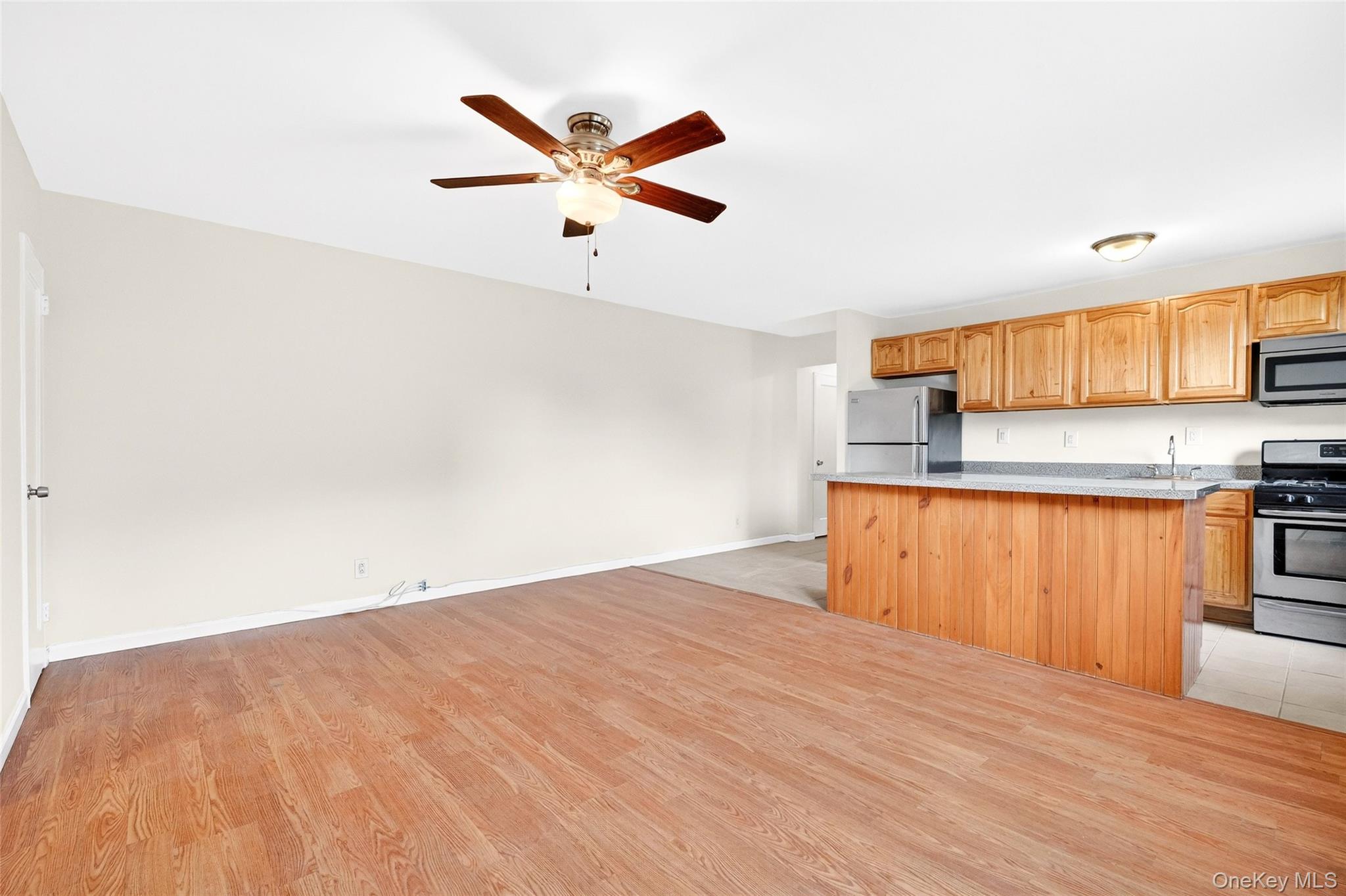 #14 photo, 10 Davenport Avenue, New Rochelle , NY 10805