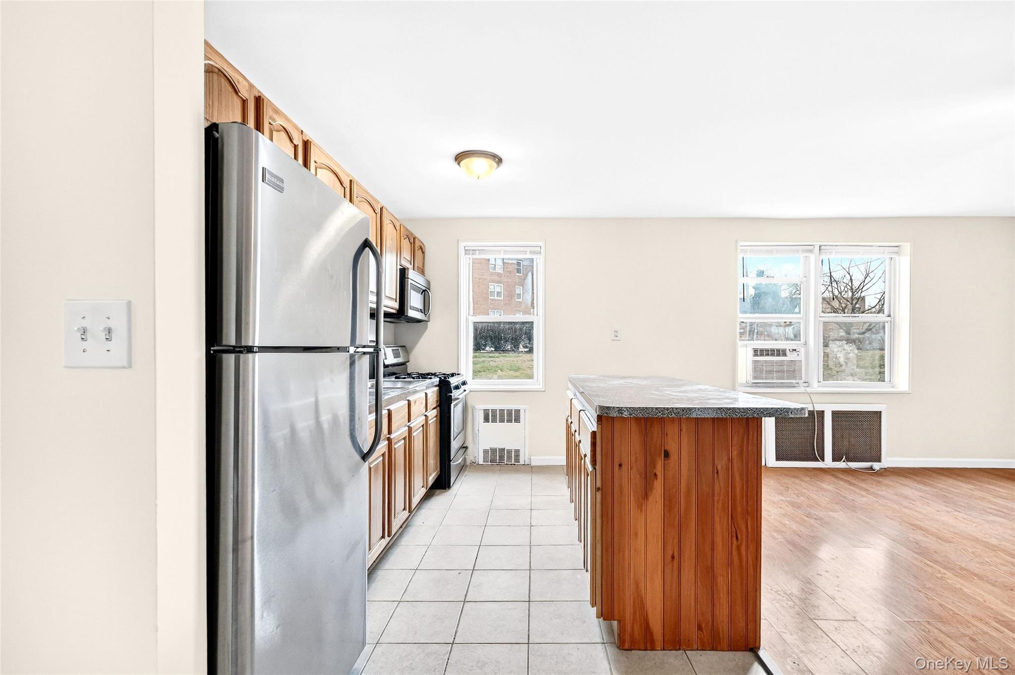 #17 photo, 10 Davenport Avenue, New Rochelle , NY 10805