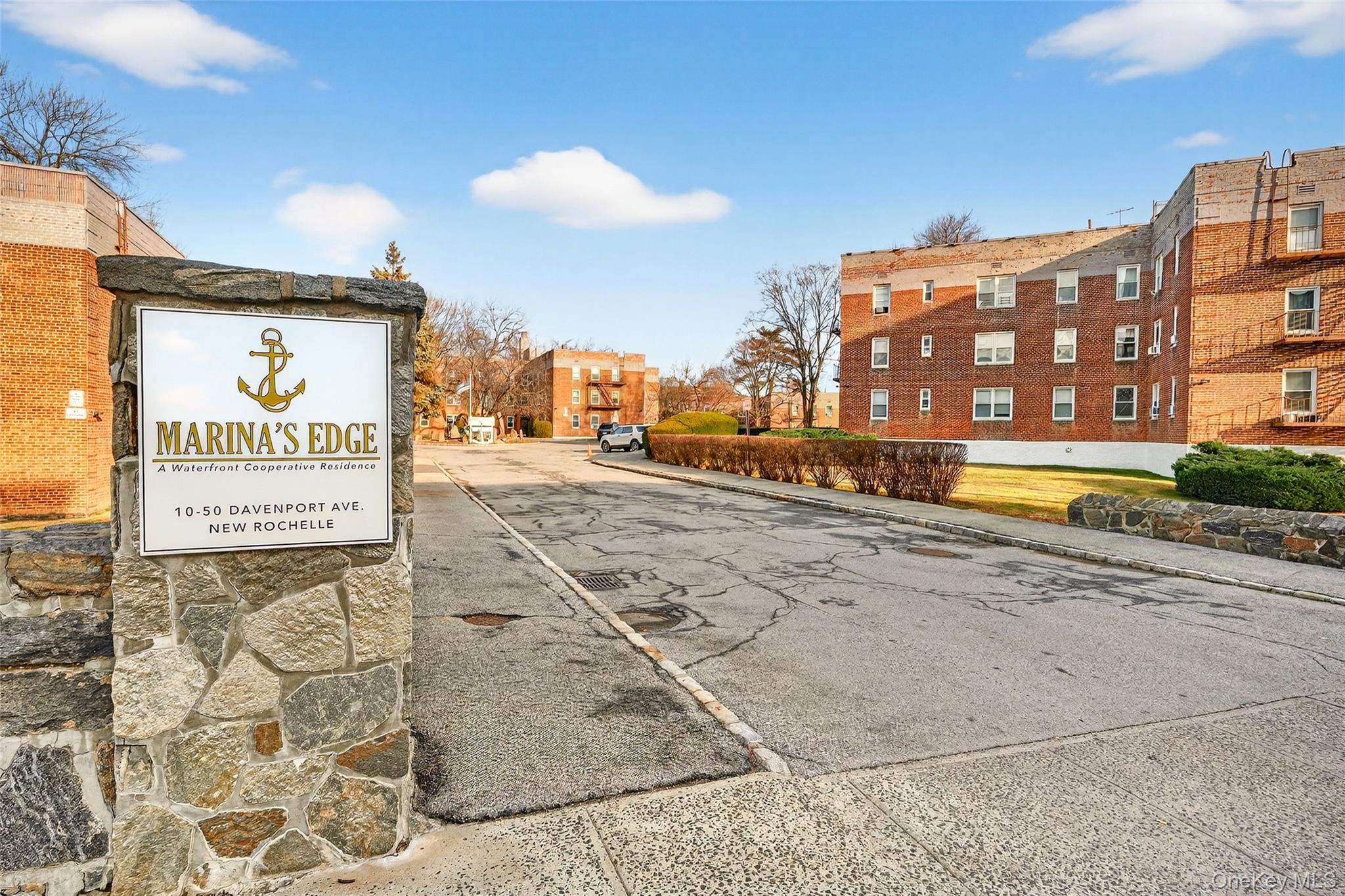 #2 photo, 10 Davenport Avenue, New Rochelle , NY 10805