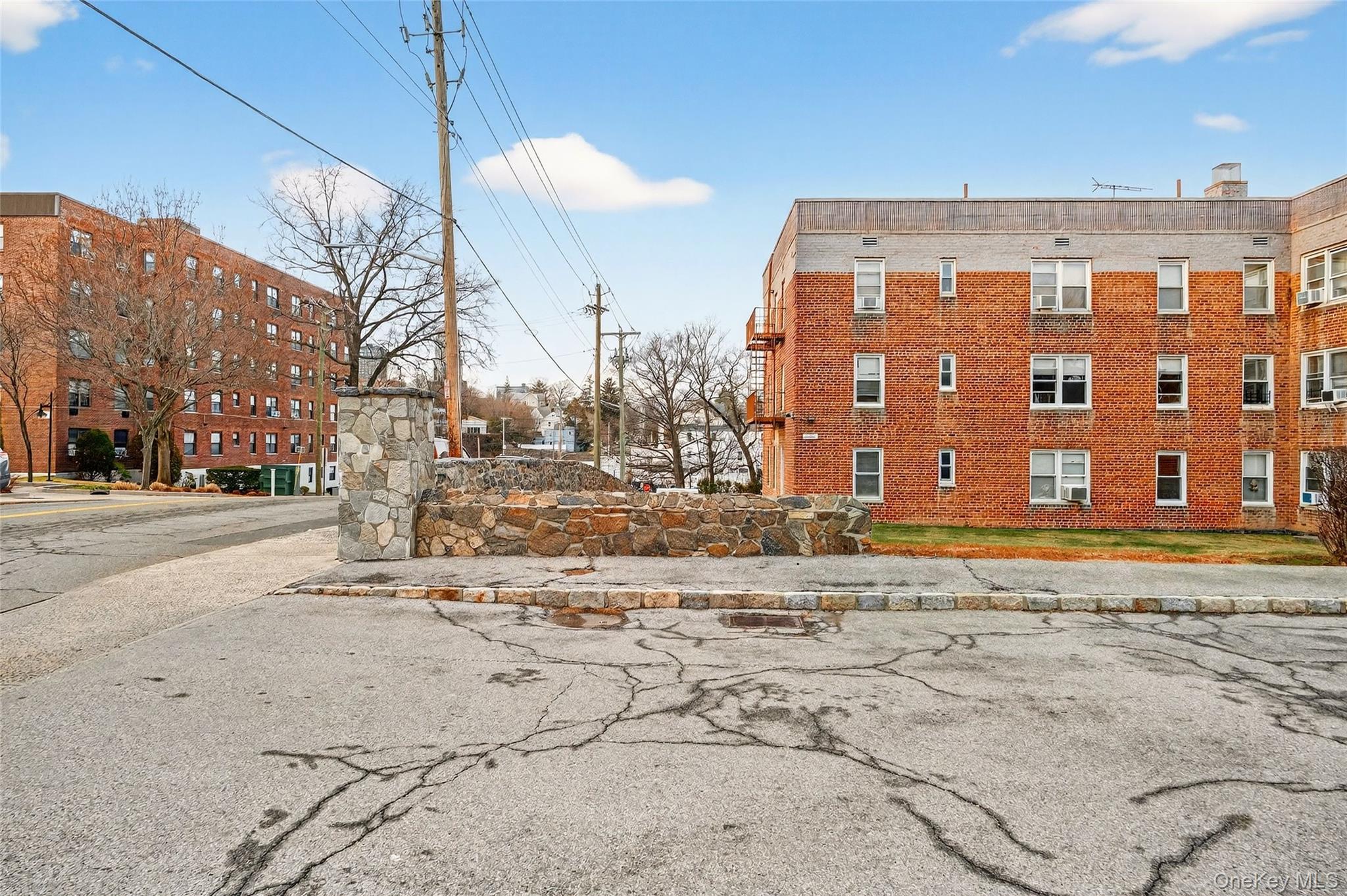 #7 photo, 10 Davenport Avenue, New Rochelle , NY 10805