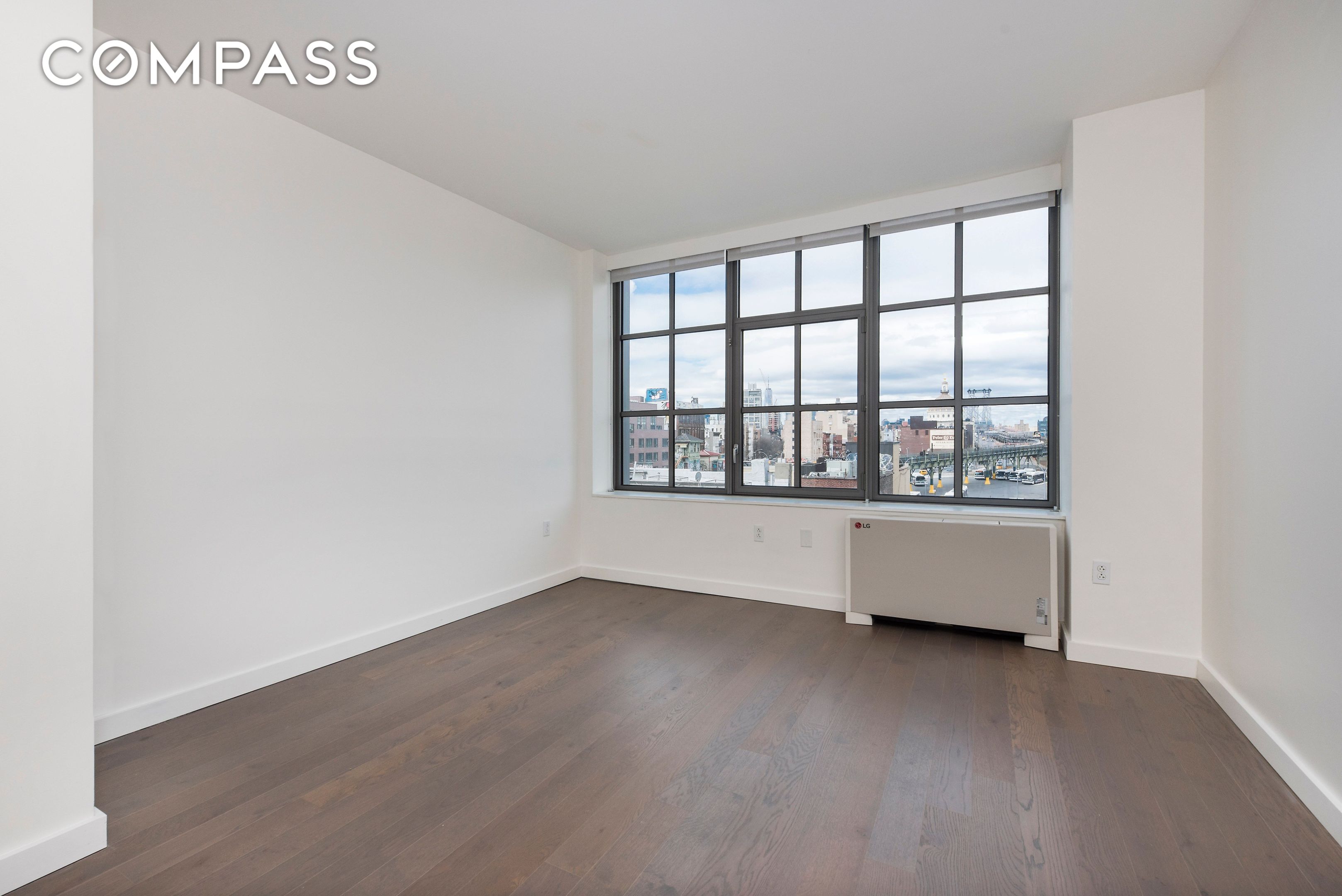 #3 photo, 282 S 5th Street, Williamsburg , NY 11211