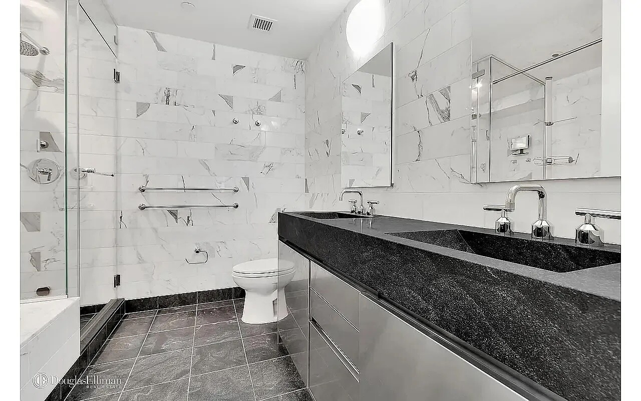 #9 photo, 323 PARK Avenue S, Flatiron , NY 10010