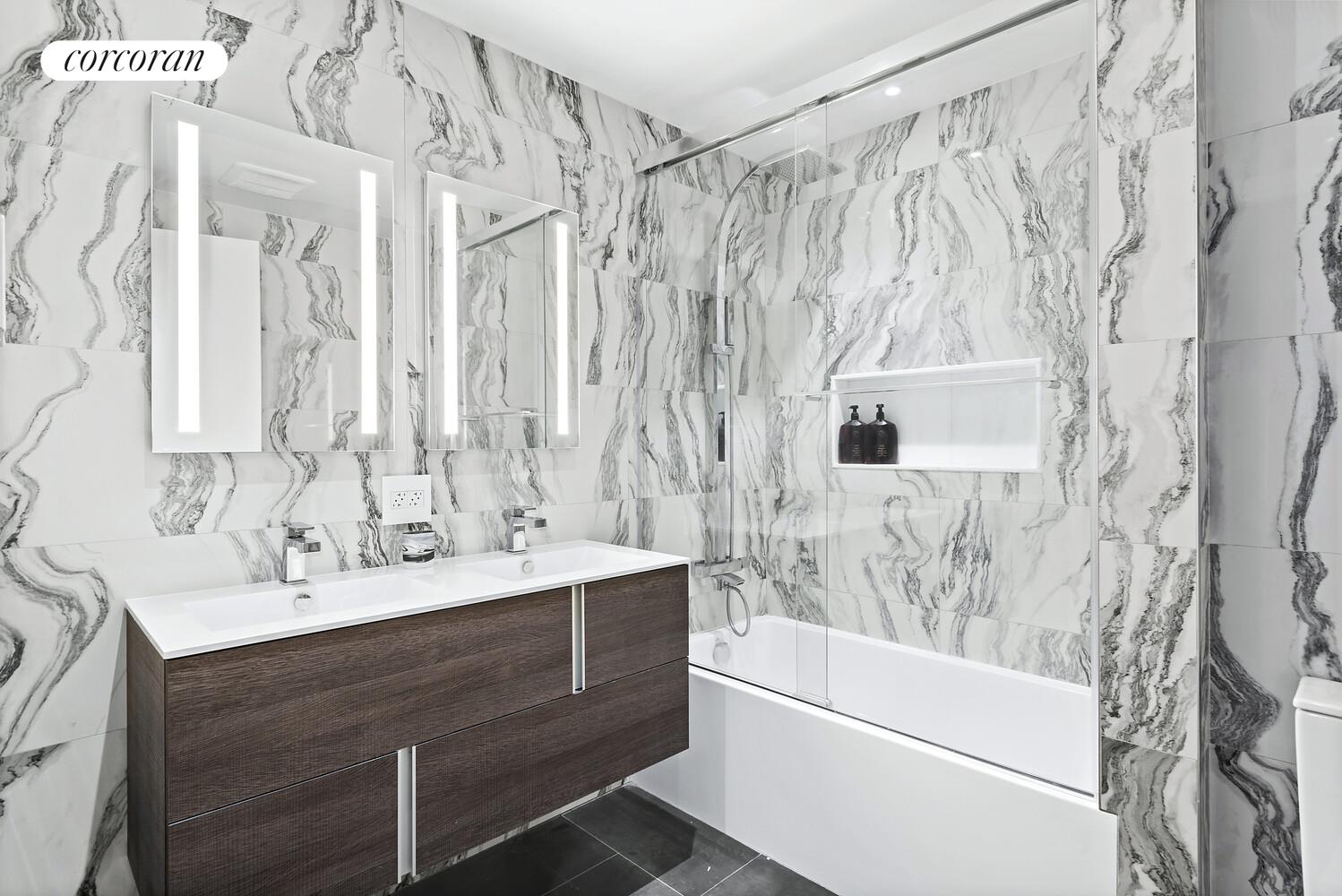 #7 photo, 19 WARREN Street, Tribeca , NY 10007