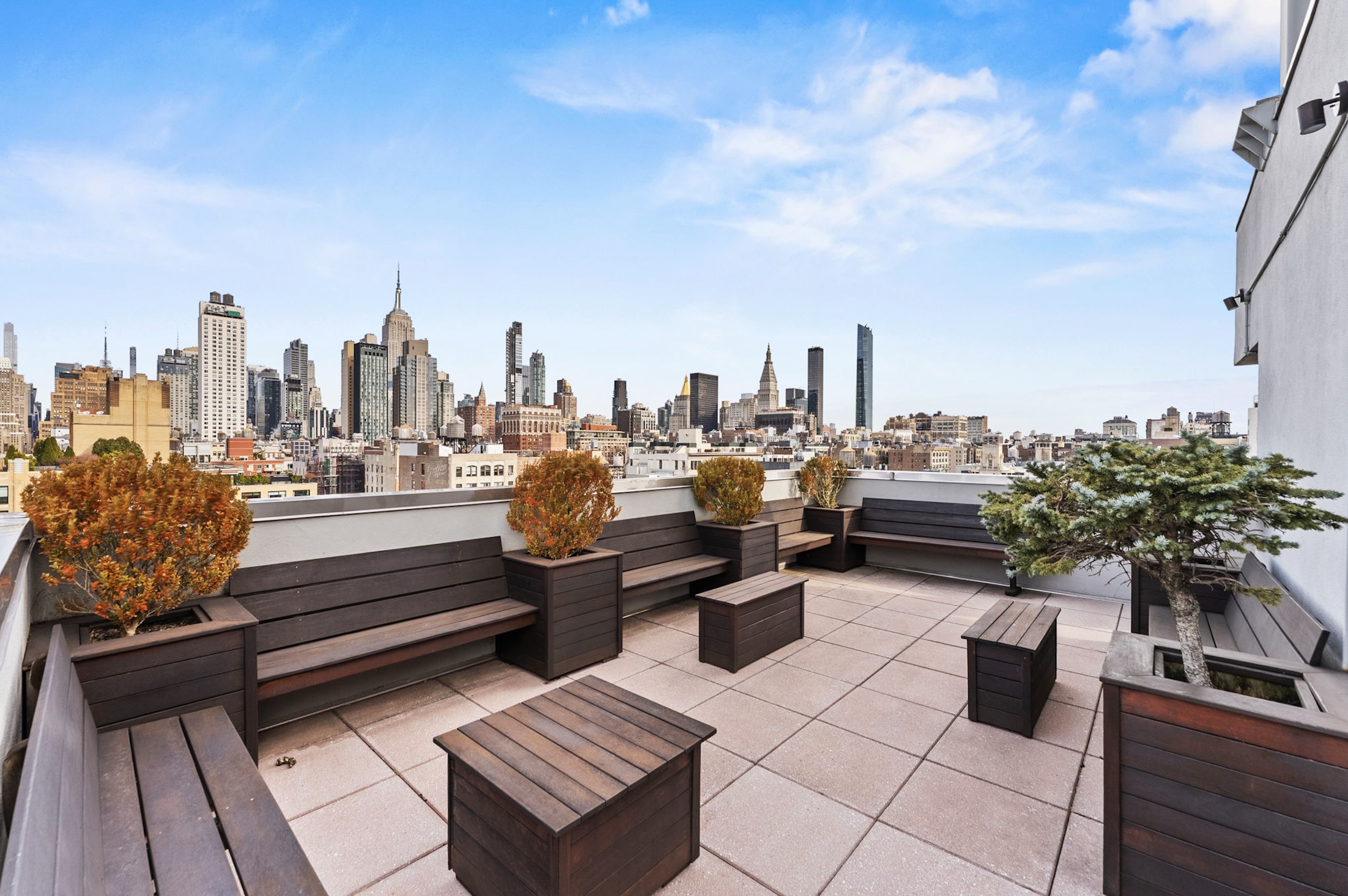 #15 photo, 166 W 18th Street, Chelsea , NY 10011