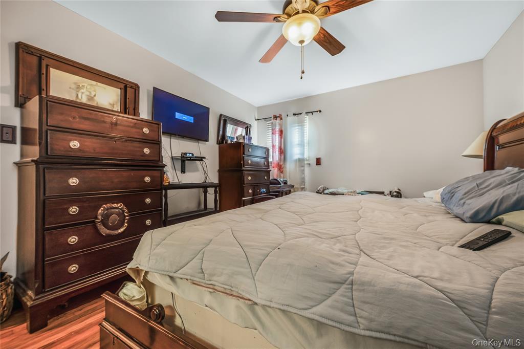 #11 photo, 12516 Adair Street, कुईंस Laurelton , NY 11413