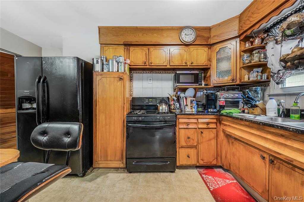 #6 photo, 12516 Adair Street, कुईंस Laurelton , NY 11413