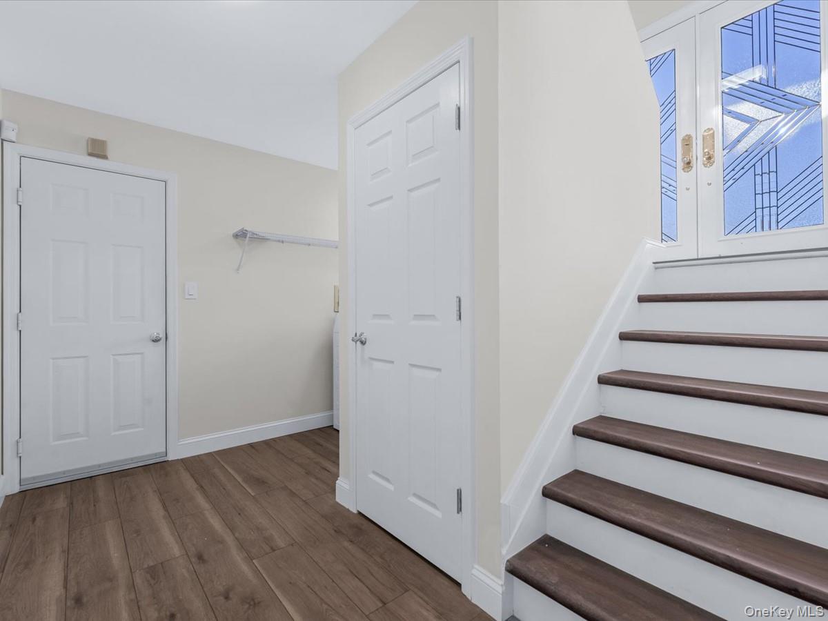 #17 photo, 610 Windmill Avenue, West Babylon , NY 11704